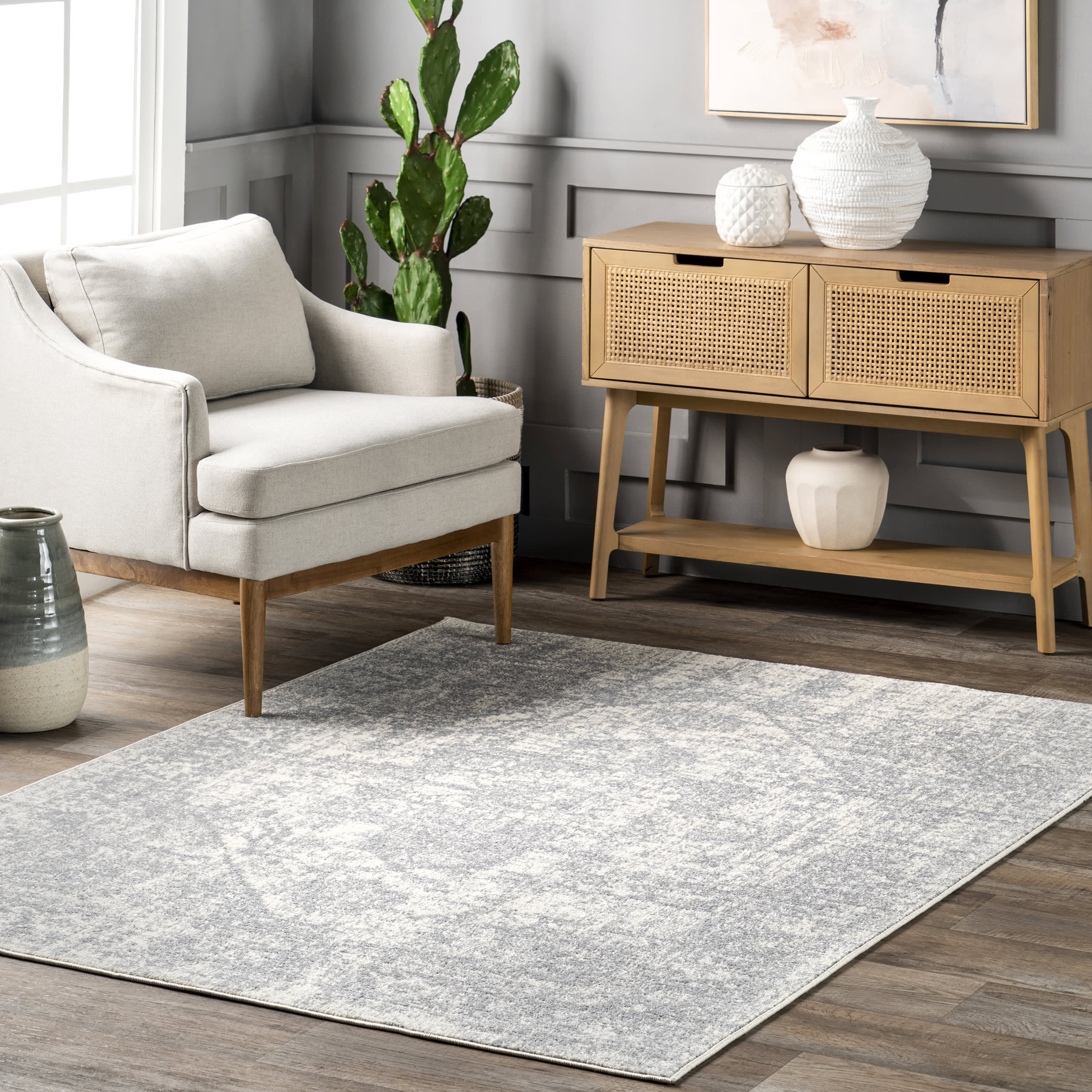 Fading Herati Medallion Rug | Grey - Image 2