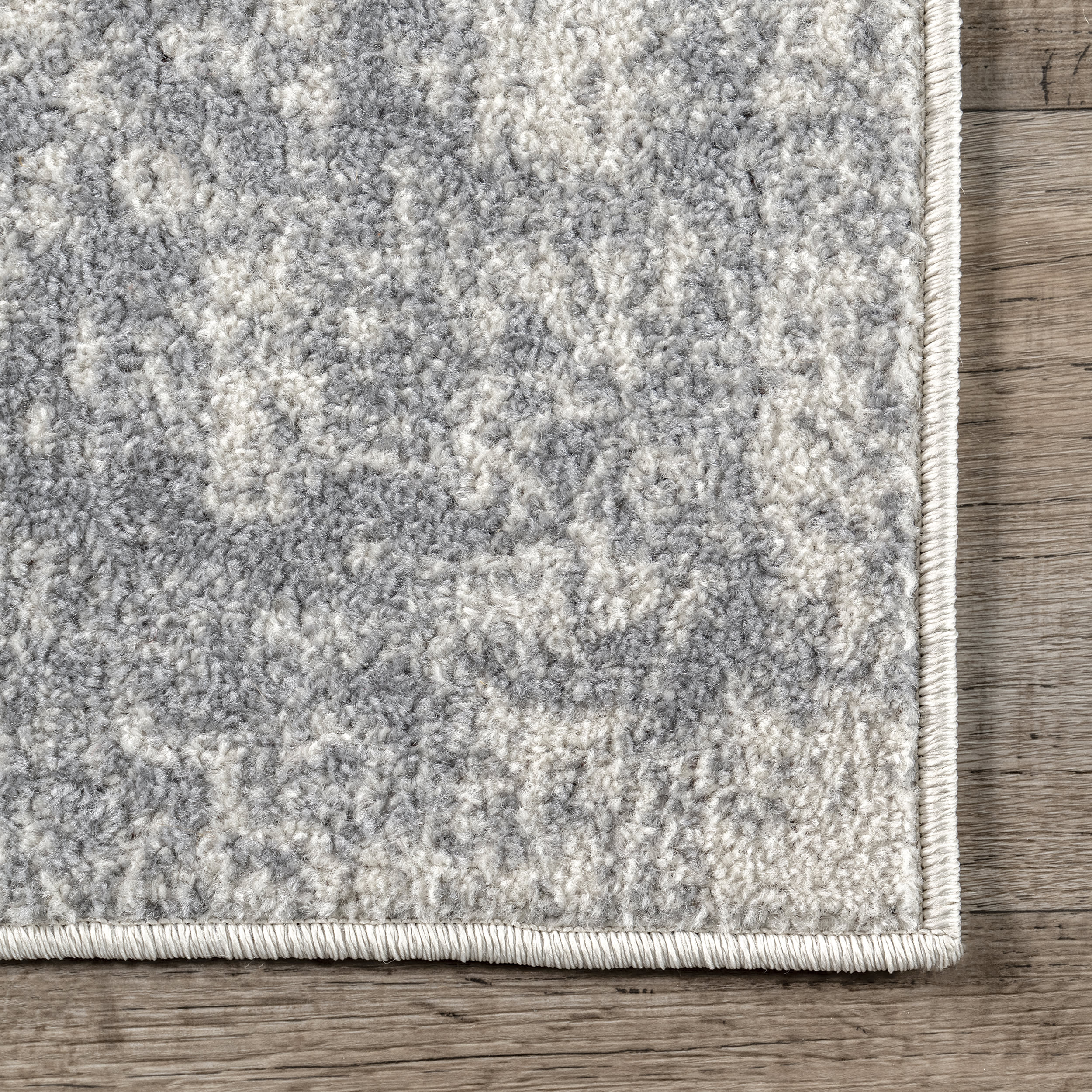 Fading Herati Medallion Rug | Grey - Image 3