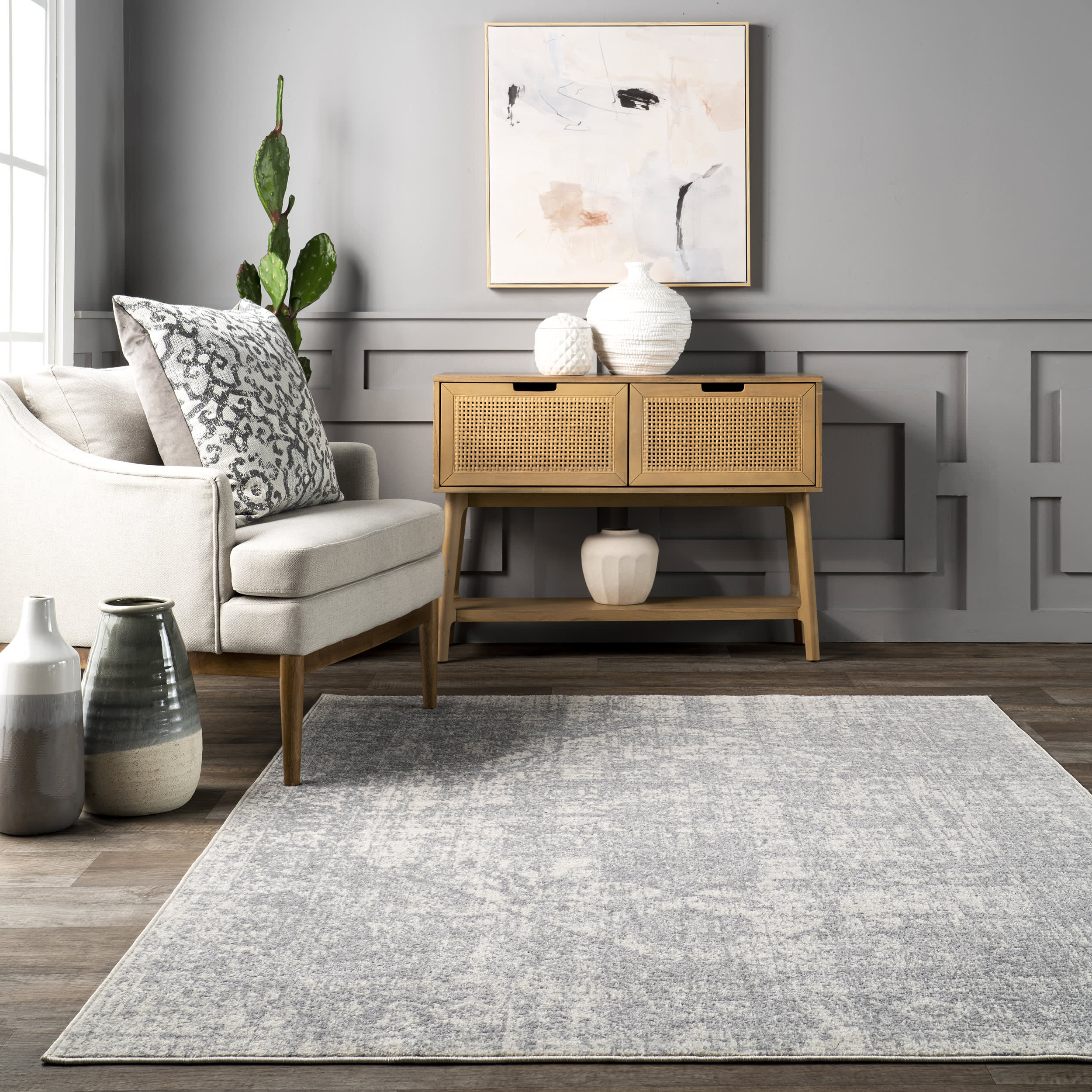 Fading Herati Medallion Rug | Grey - Image 4