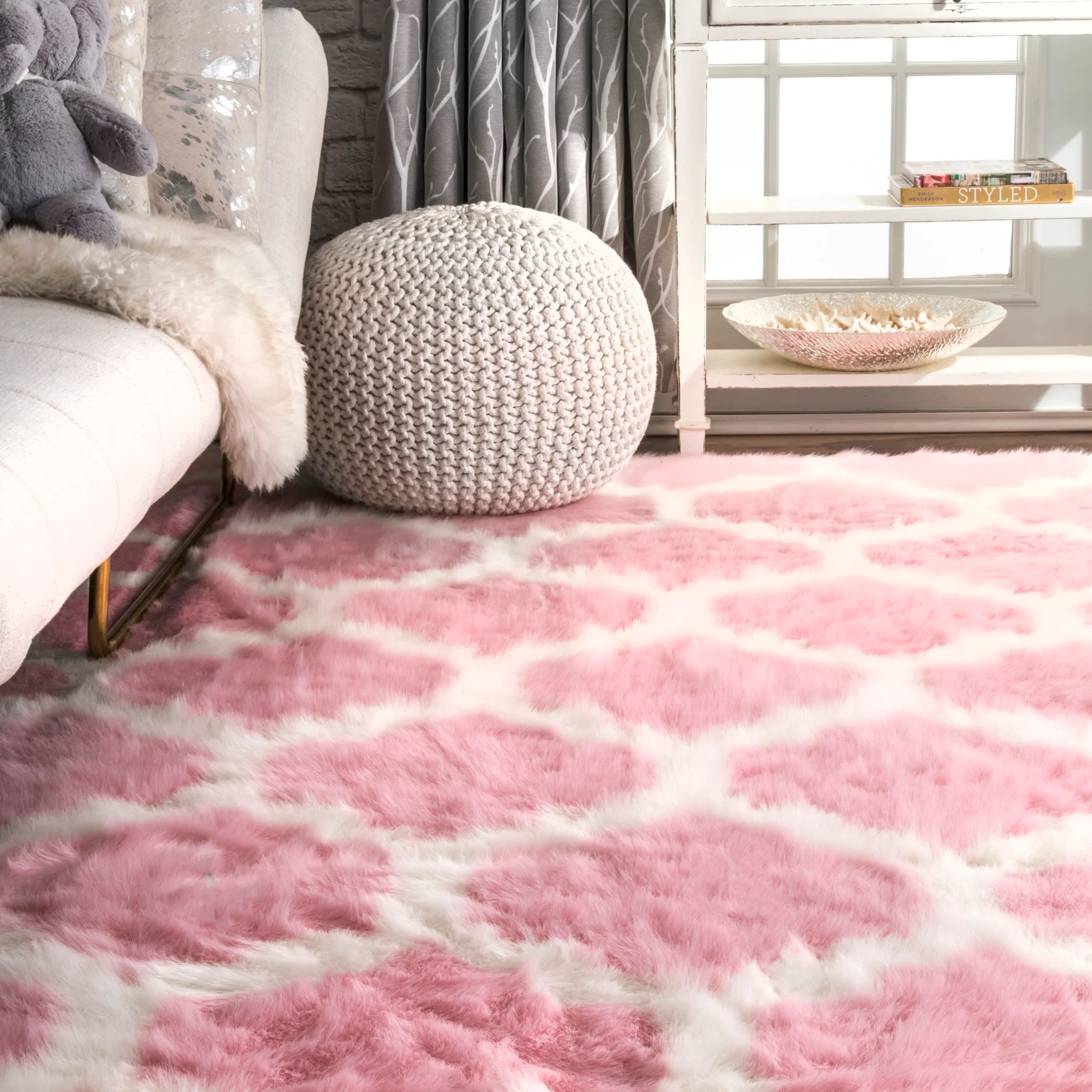 Faux Sheepskin Trellis Rug | Pink - Image 4