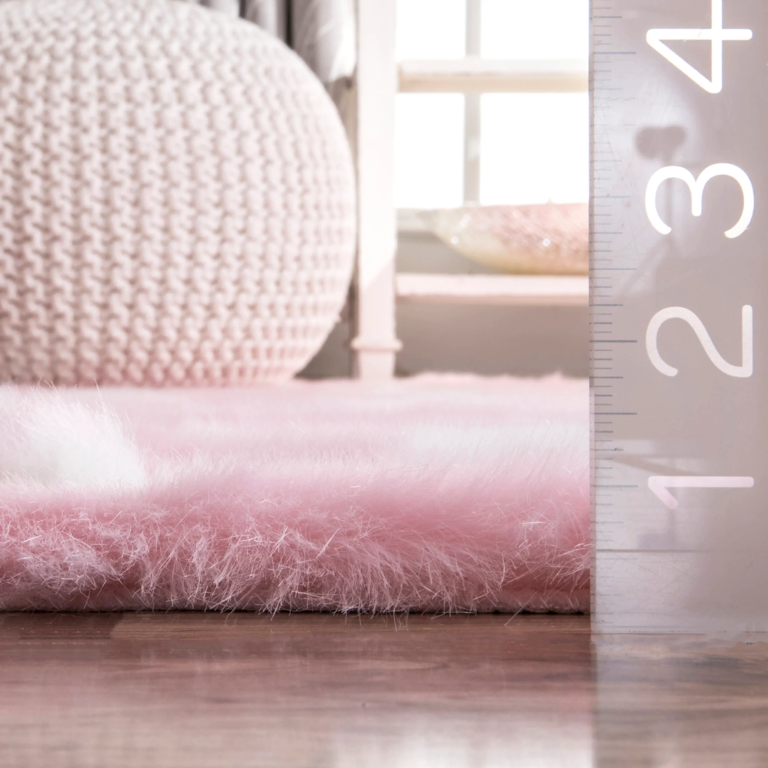 Faux Sheepskin Trellis Rug | Pink - Image 5