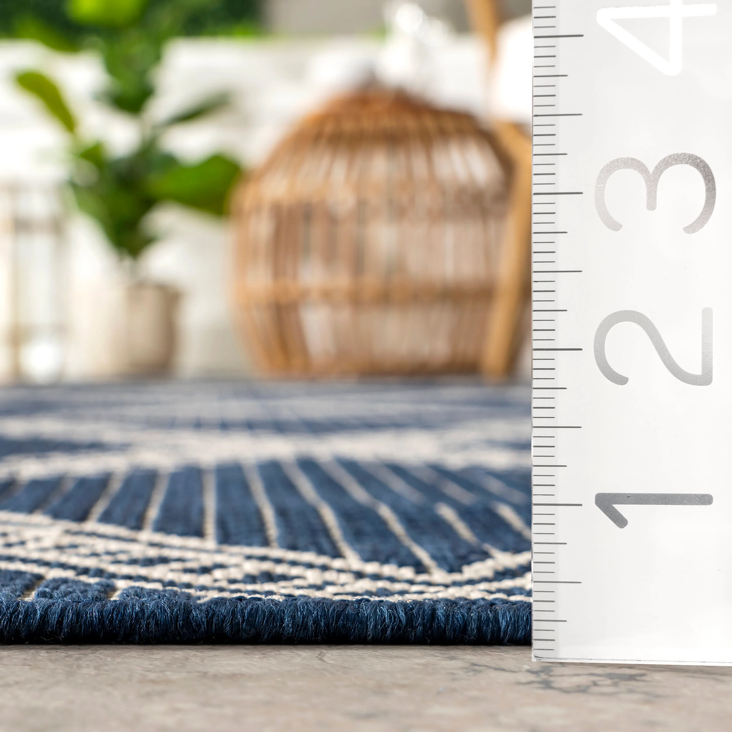 Favianna Indoor/Outdoor Trellis Rug | Navy - Image 5