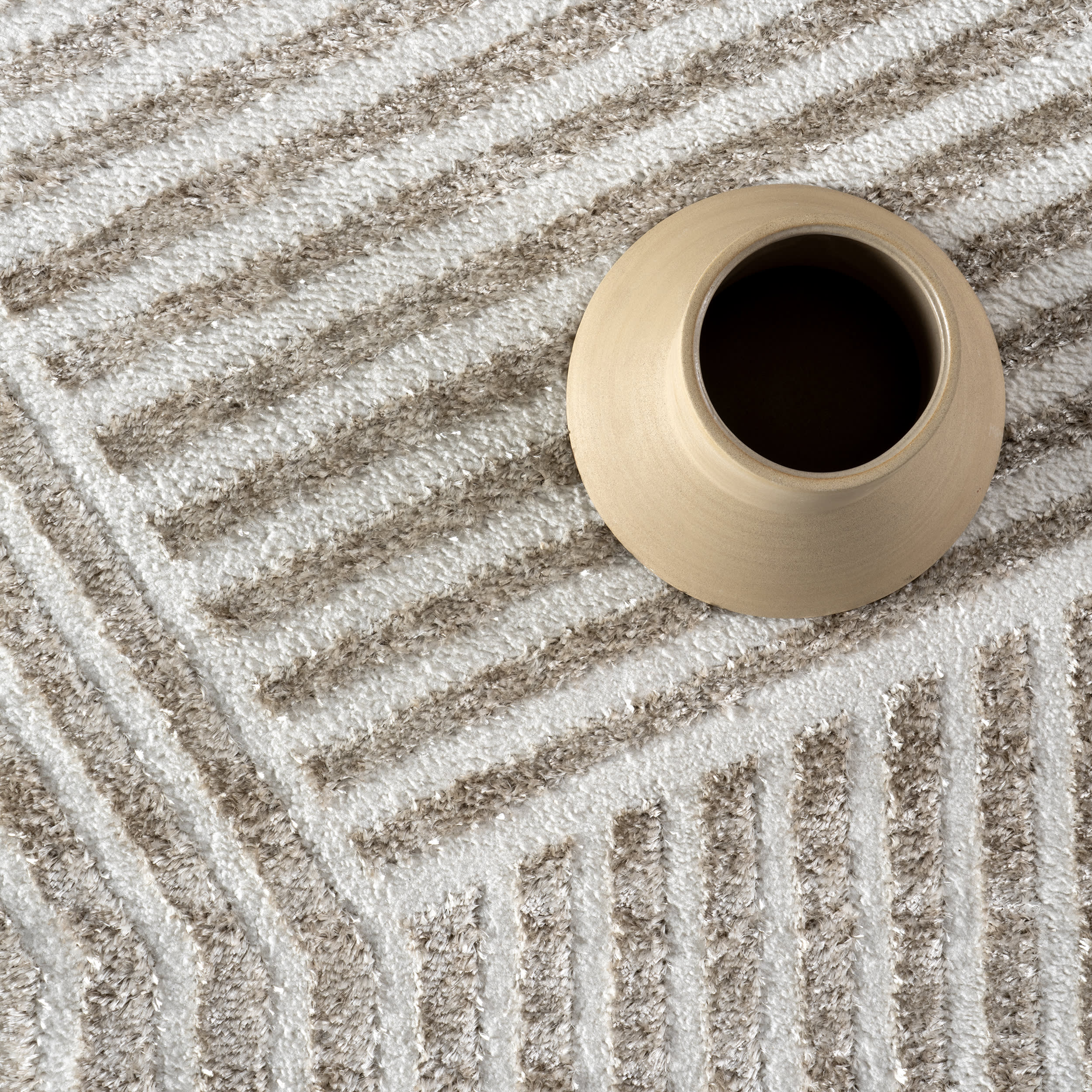Faya Geometric Rug | Beige - Image 8