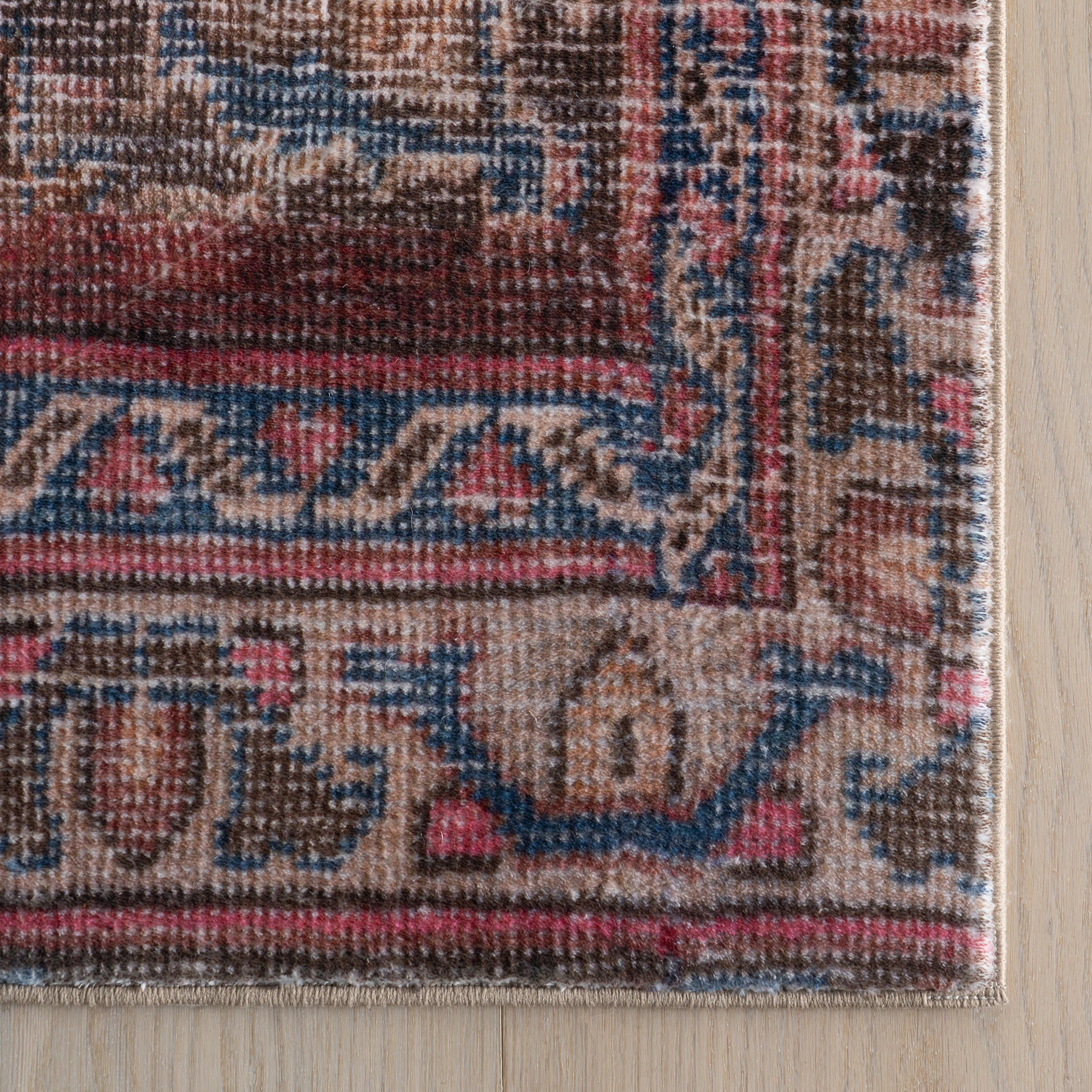 Faza Traditional Medallion Washable Rug | Red - Image 4