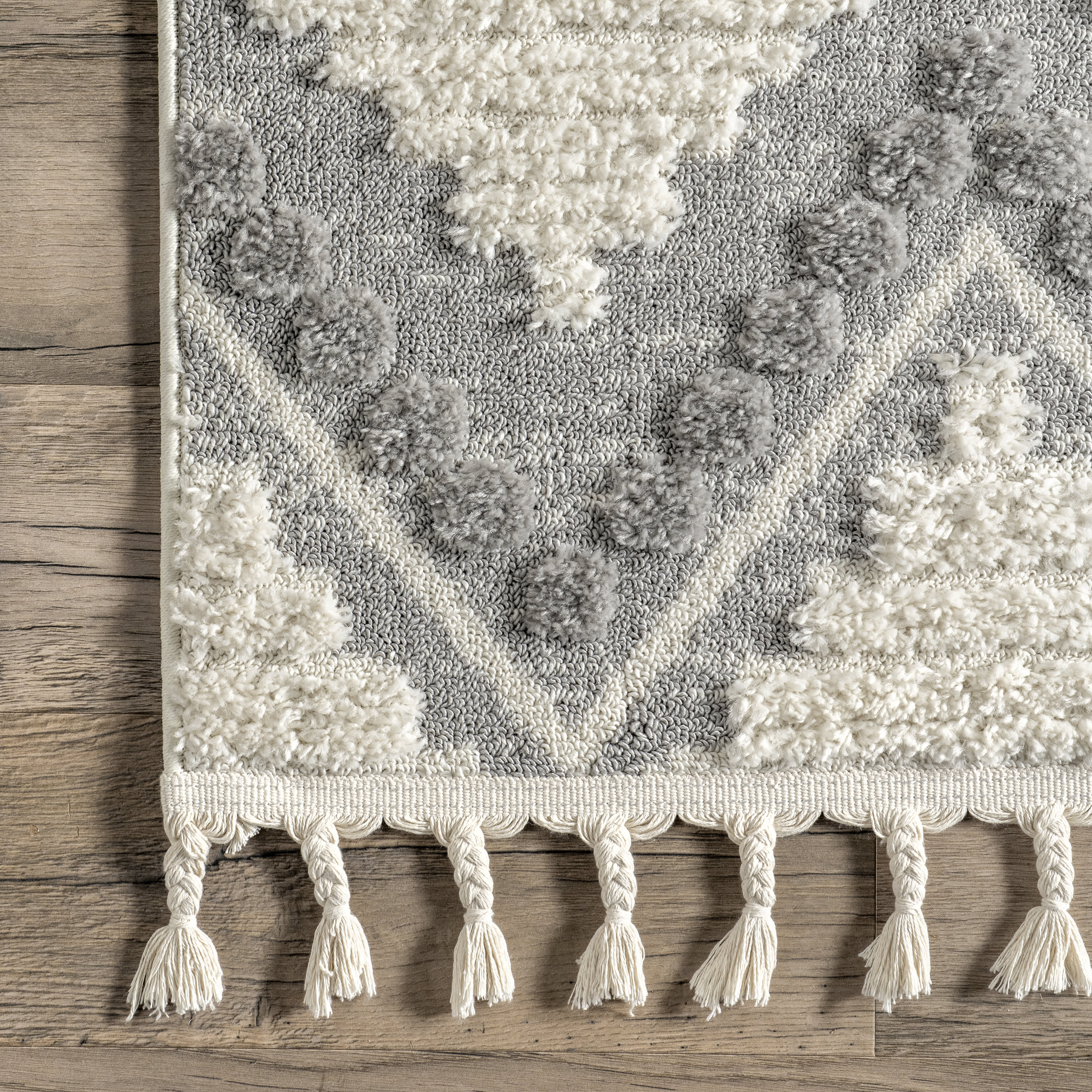 Felia Zig Zag Tasseled Rug | Light Grey - Image 3