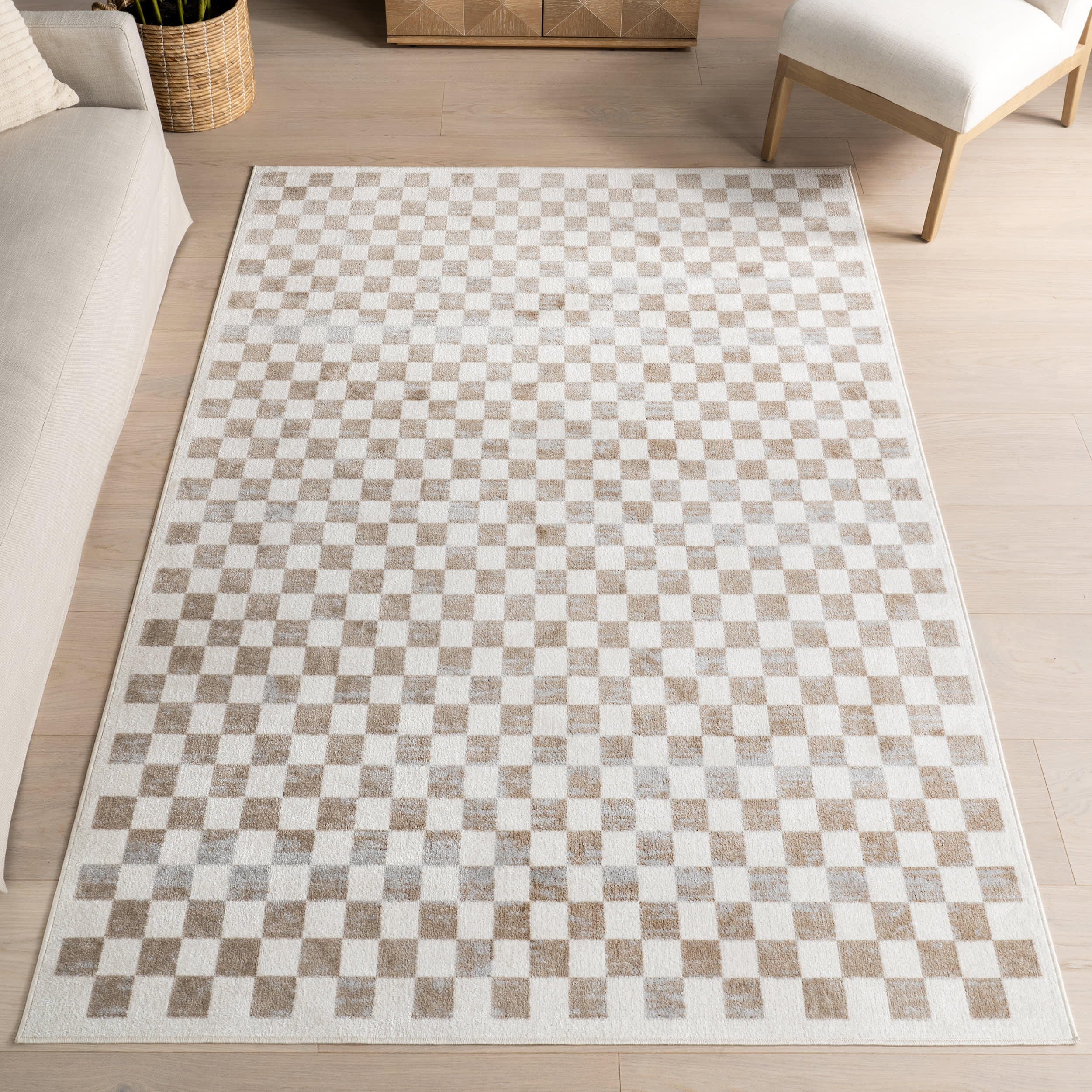 Finley Retro Checkered Washable Rug | Beige - Image 2