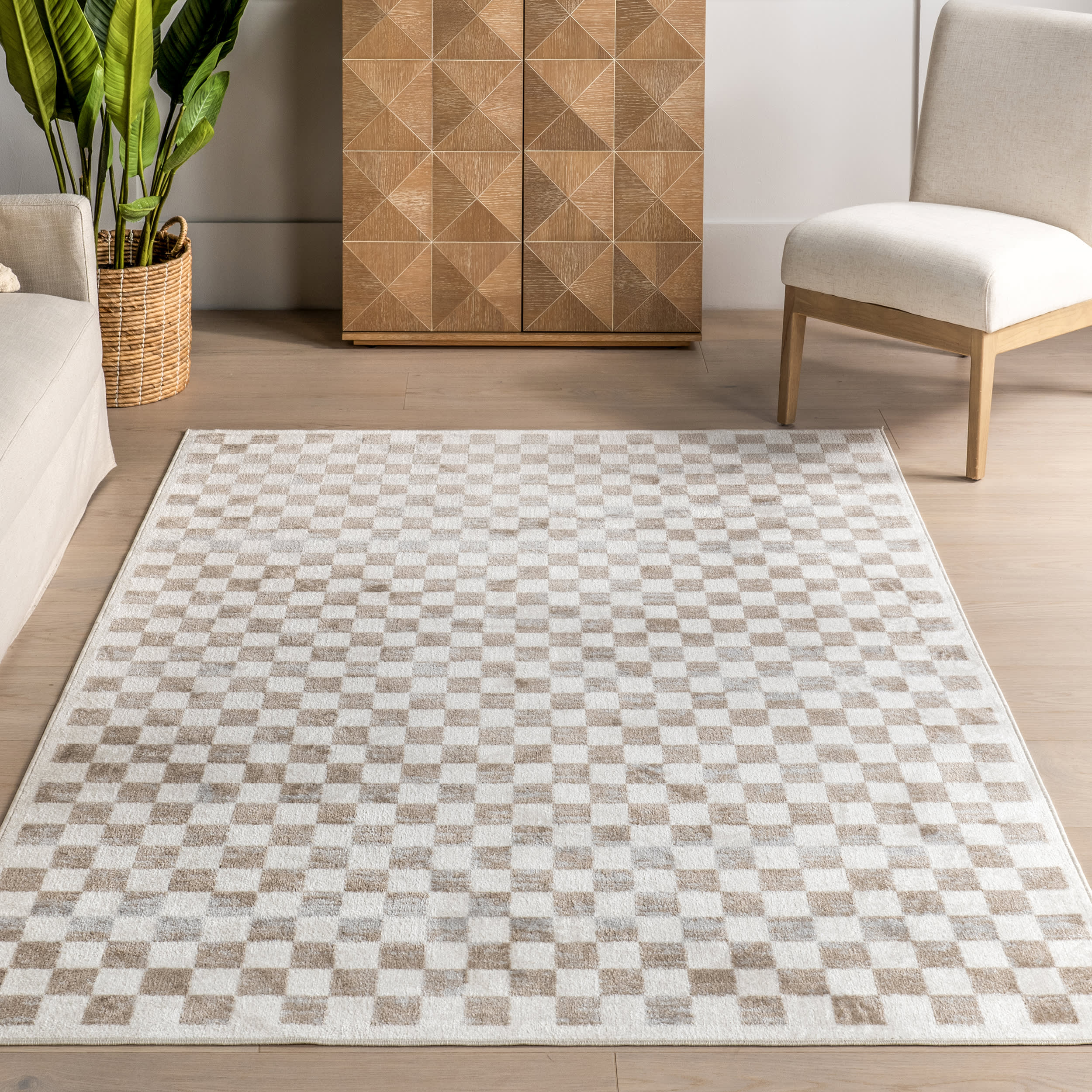 Finley Retro Checkered Washable Rug | Beige - Image 5
