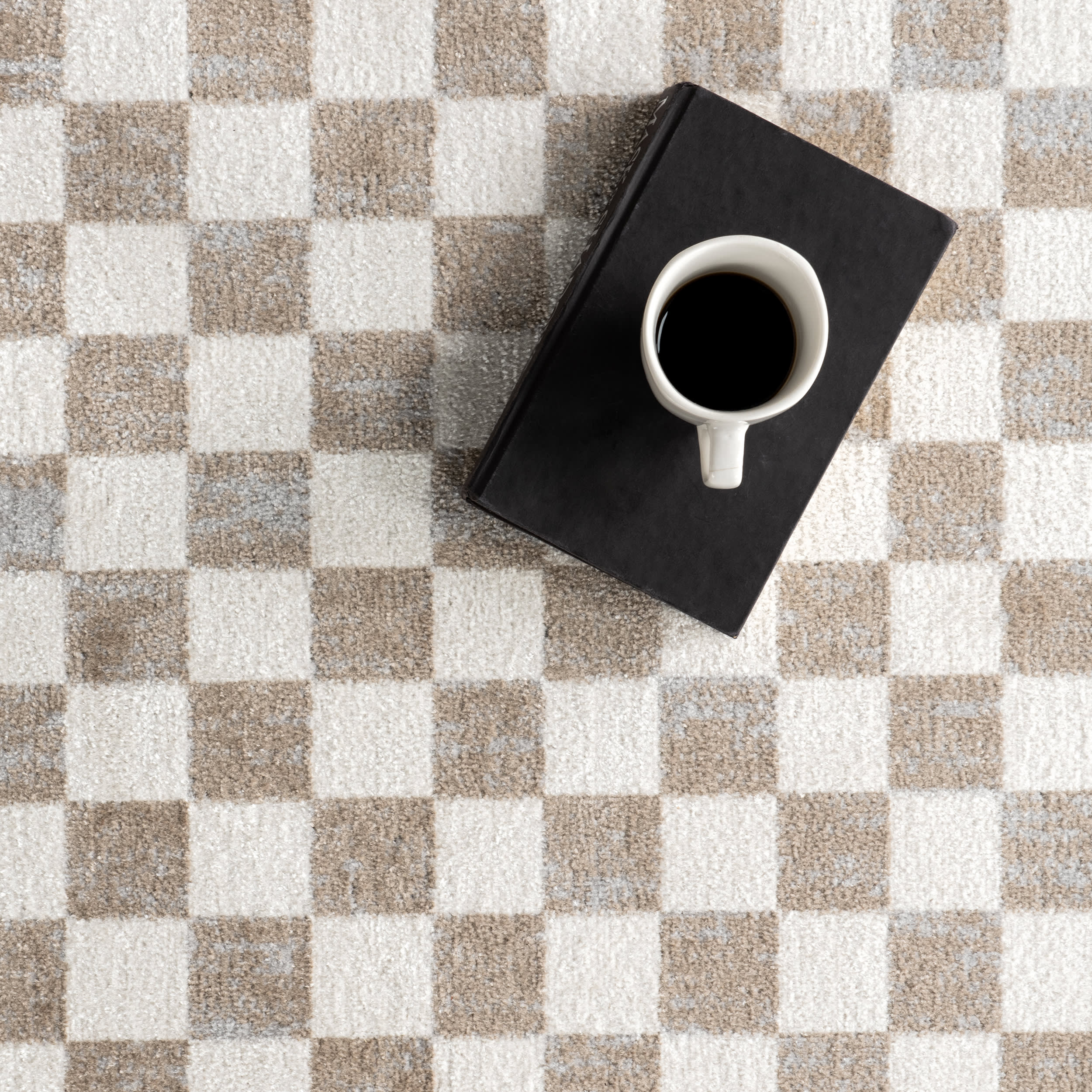 Finley Retro Checkered Washable Rug | Beige - Image 8