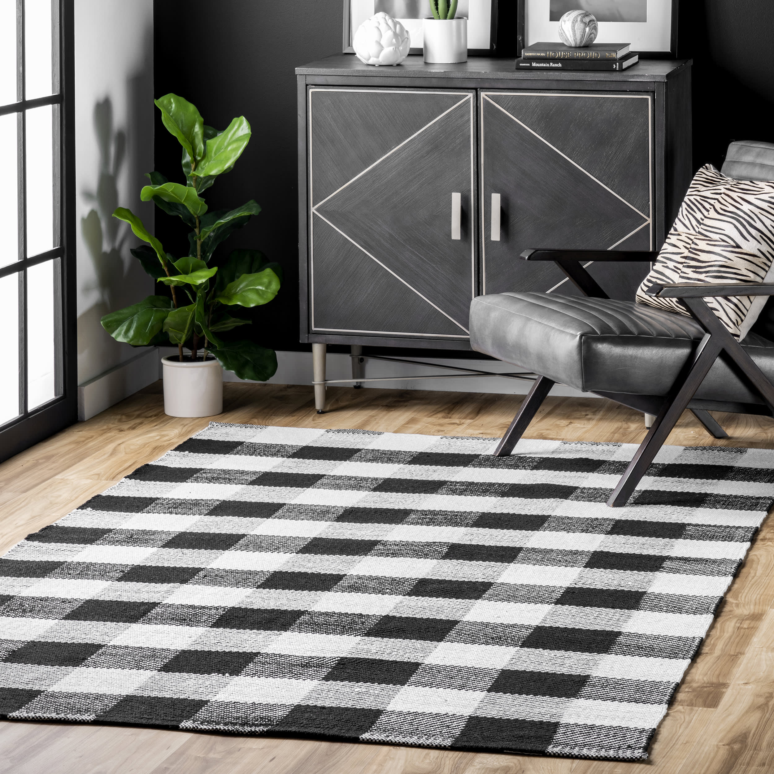 Flatwoven Buffalo Plaid Rug | Black - Image 2