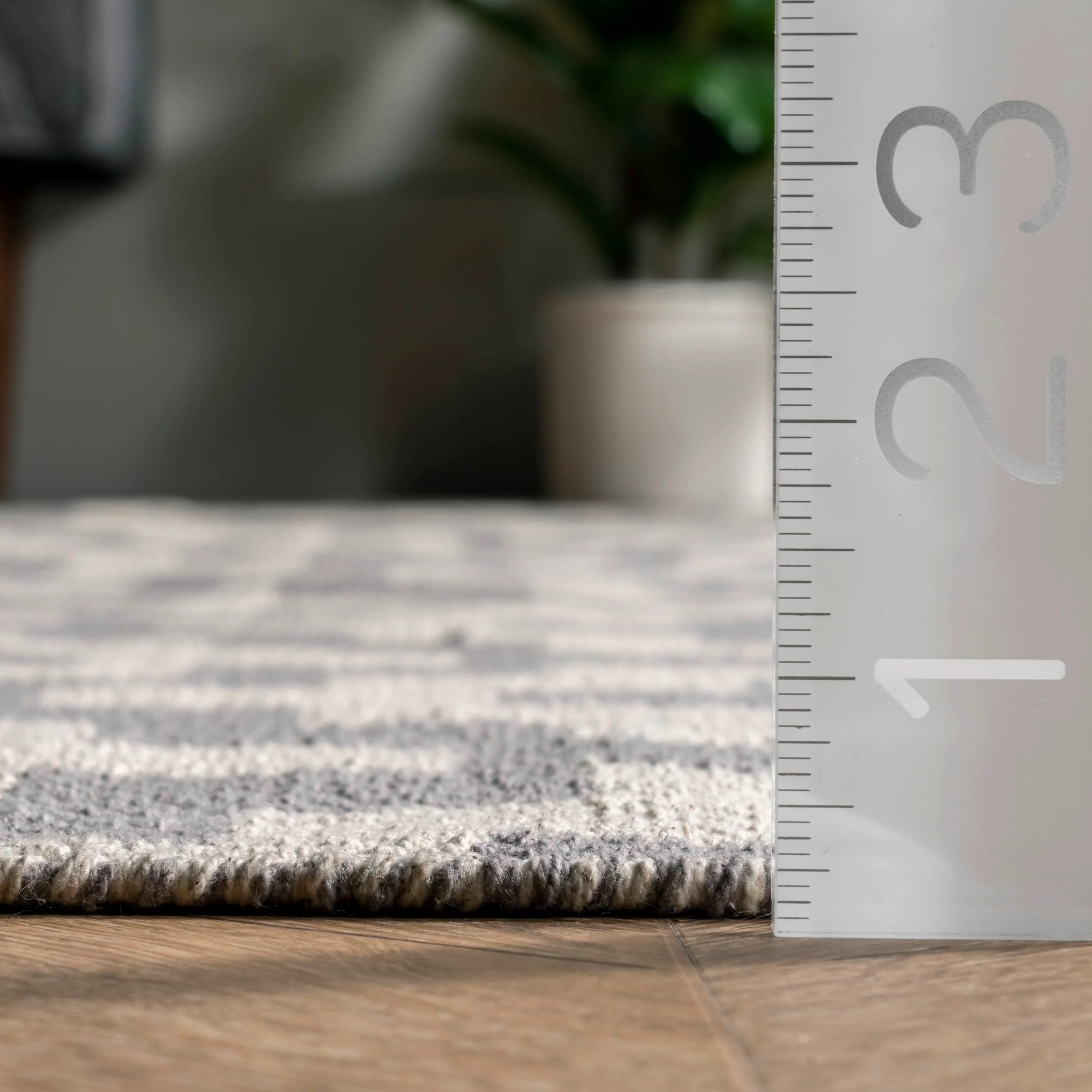 Flatwoven Chevrons with Tassels Rug | Grey - Image 5