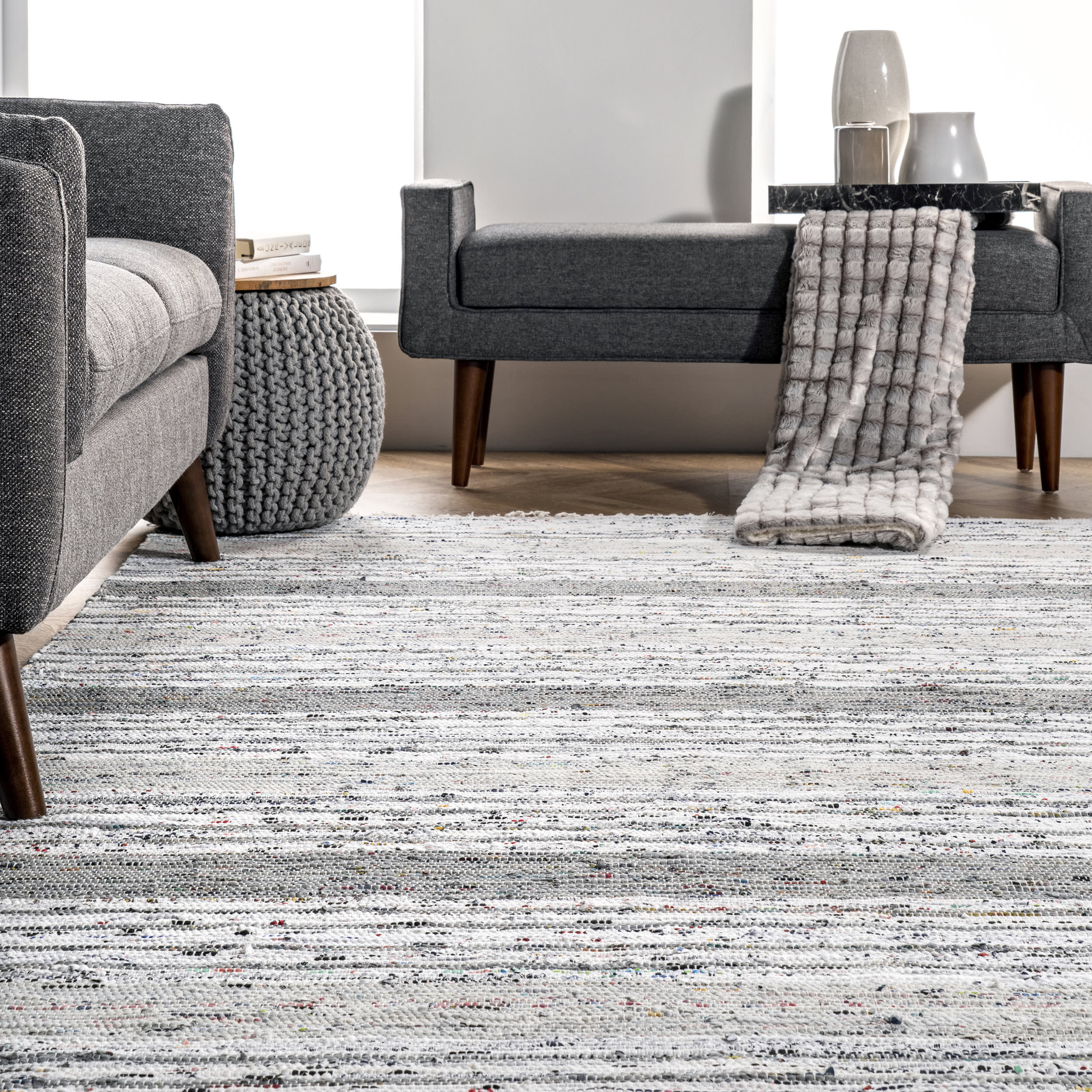 Flatwoven Mottled Stripes with Tassels Rug | Grey - Image 4