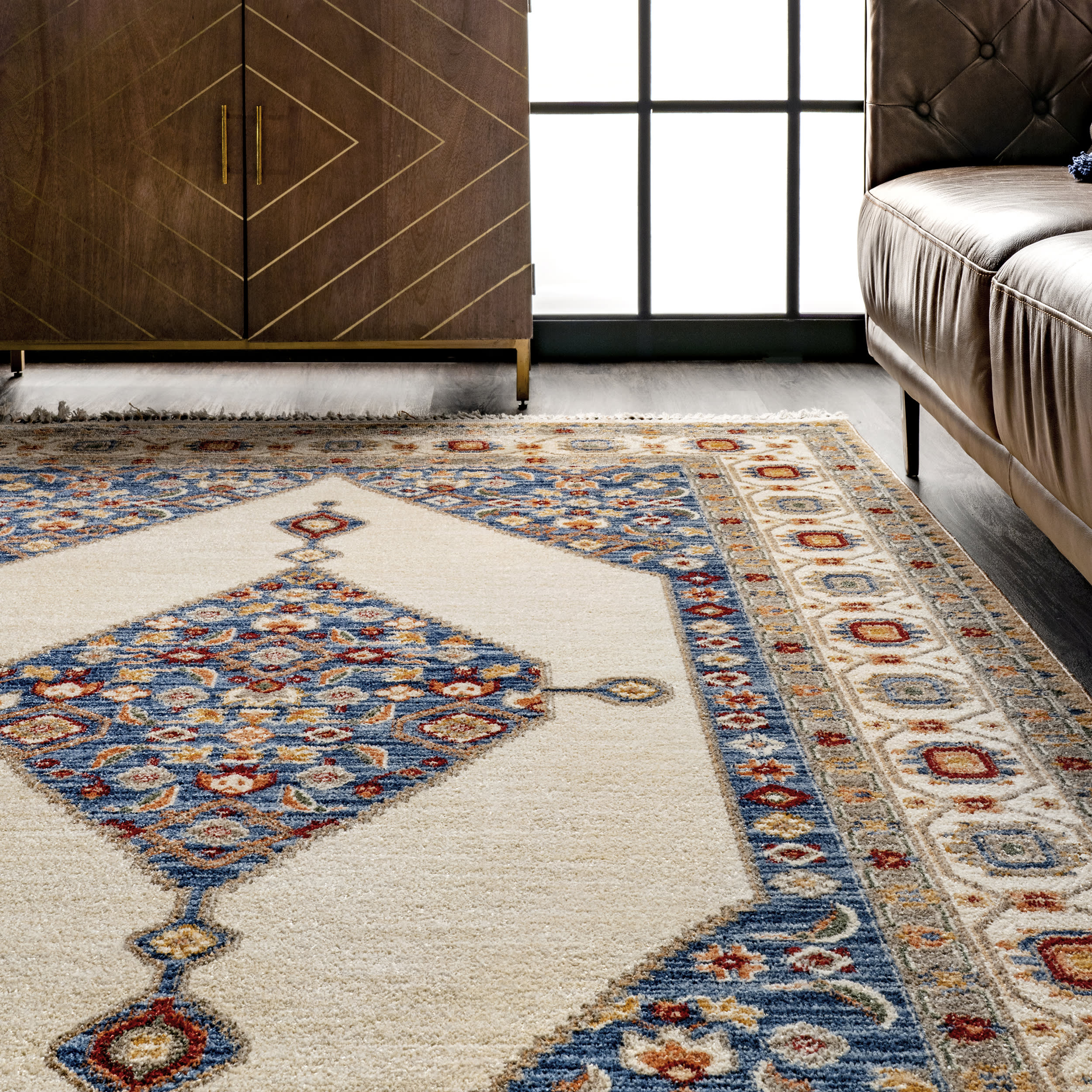 Floral Cardinal Medallion Rug | Ivory - Image 4