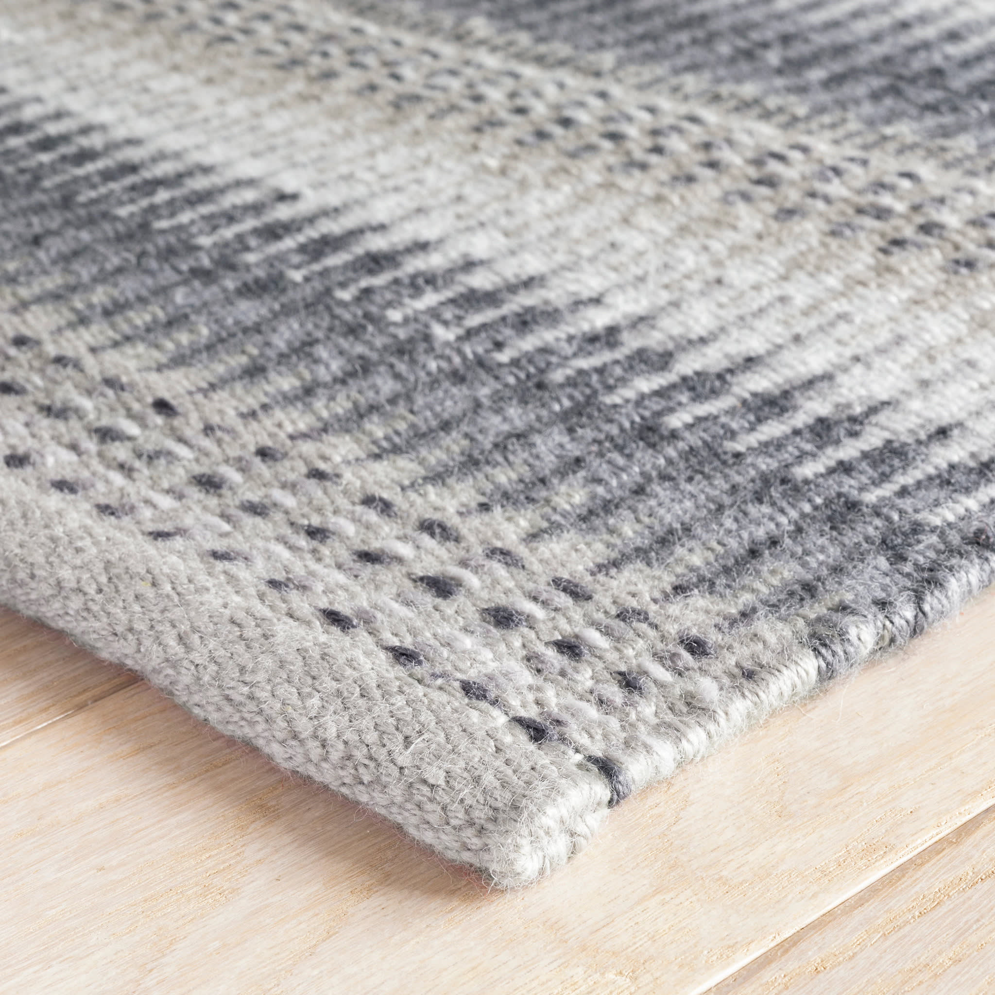 Folly Handwoven Indoor/Outdoor Rug | Grey - Image 4