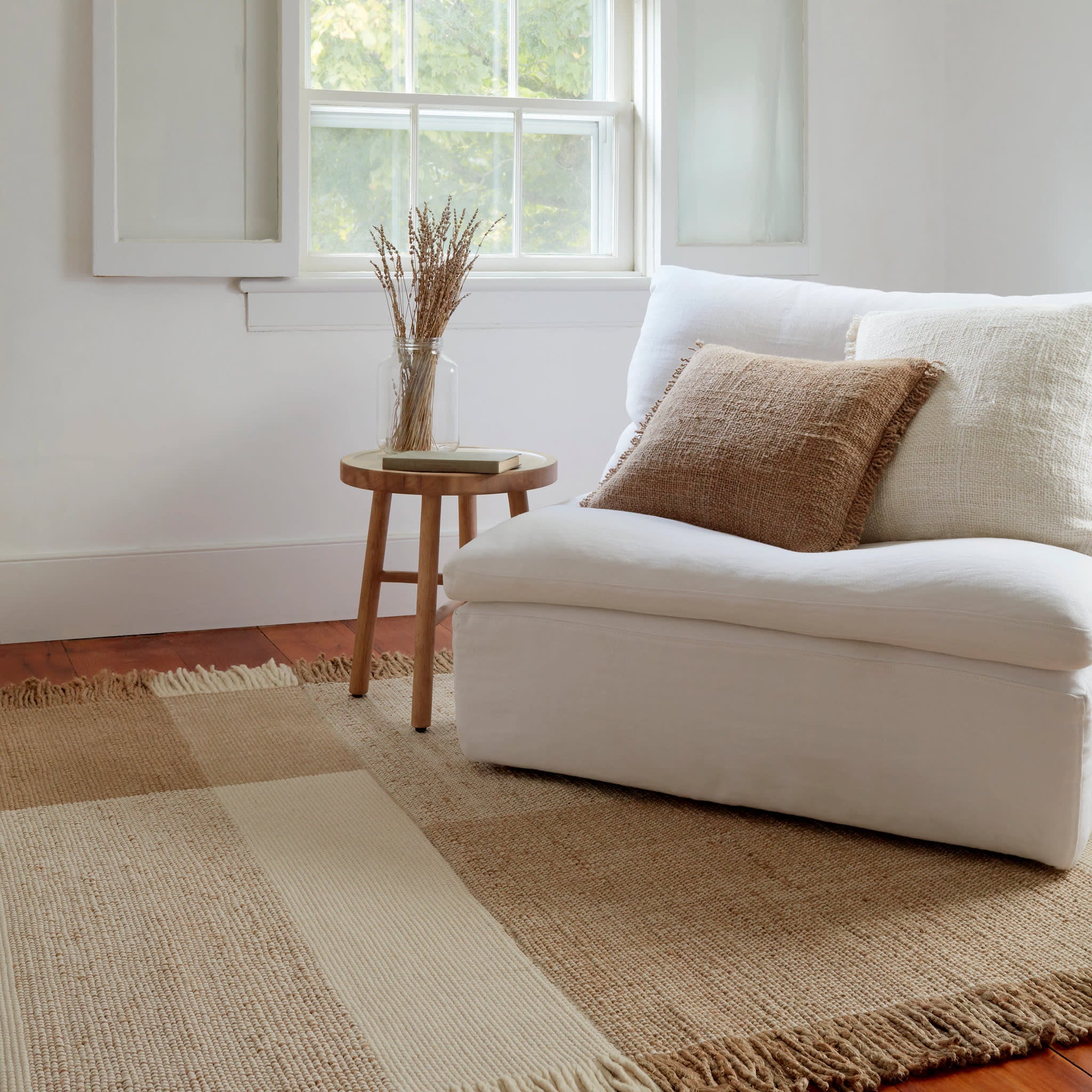 Frankie Handwoven Jute Rug | Natural - Image 5
