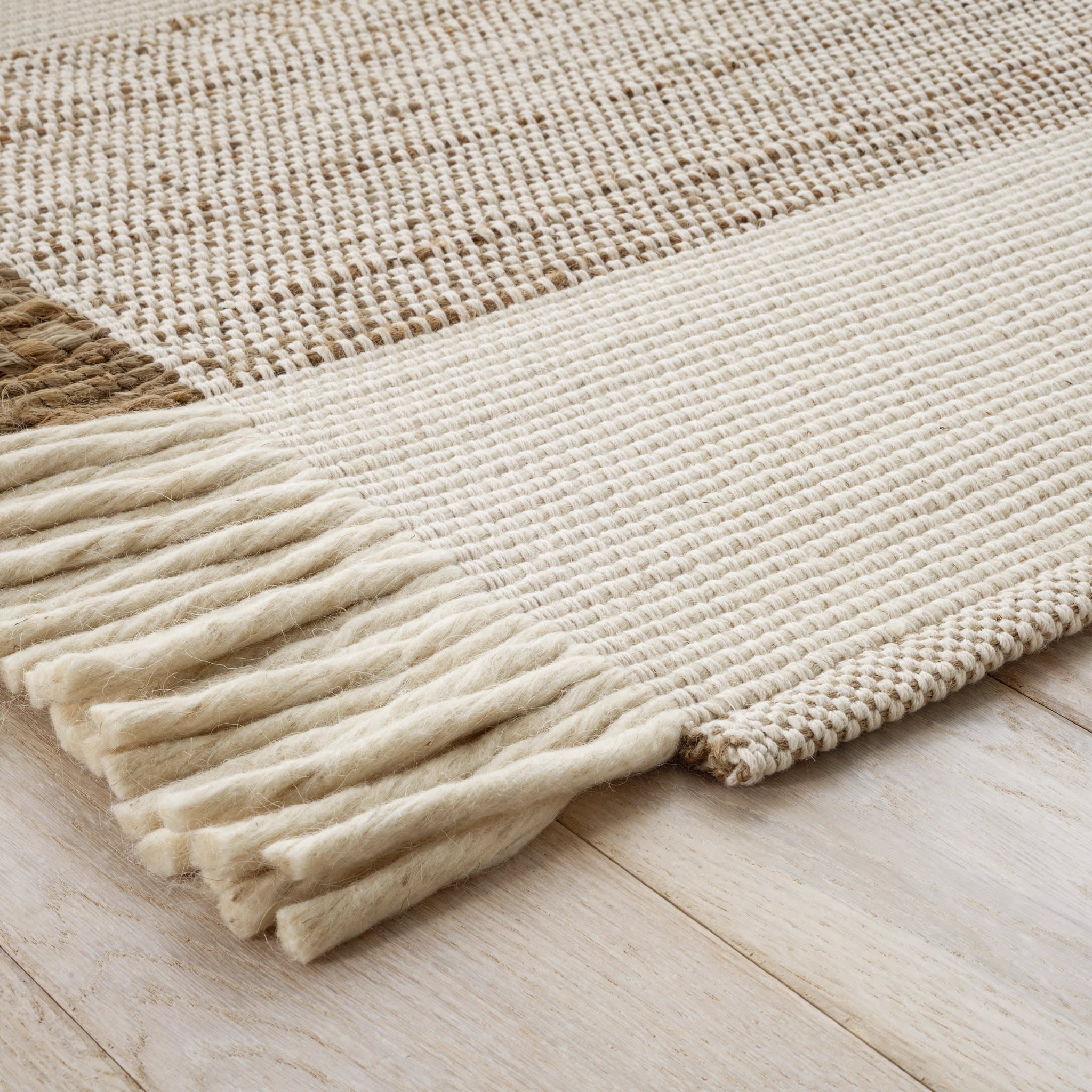 Frankie Handwoven Jute Rug | Natural - Image 7