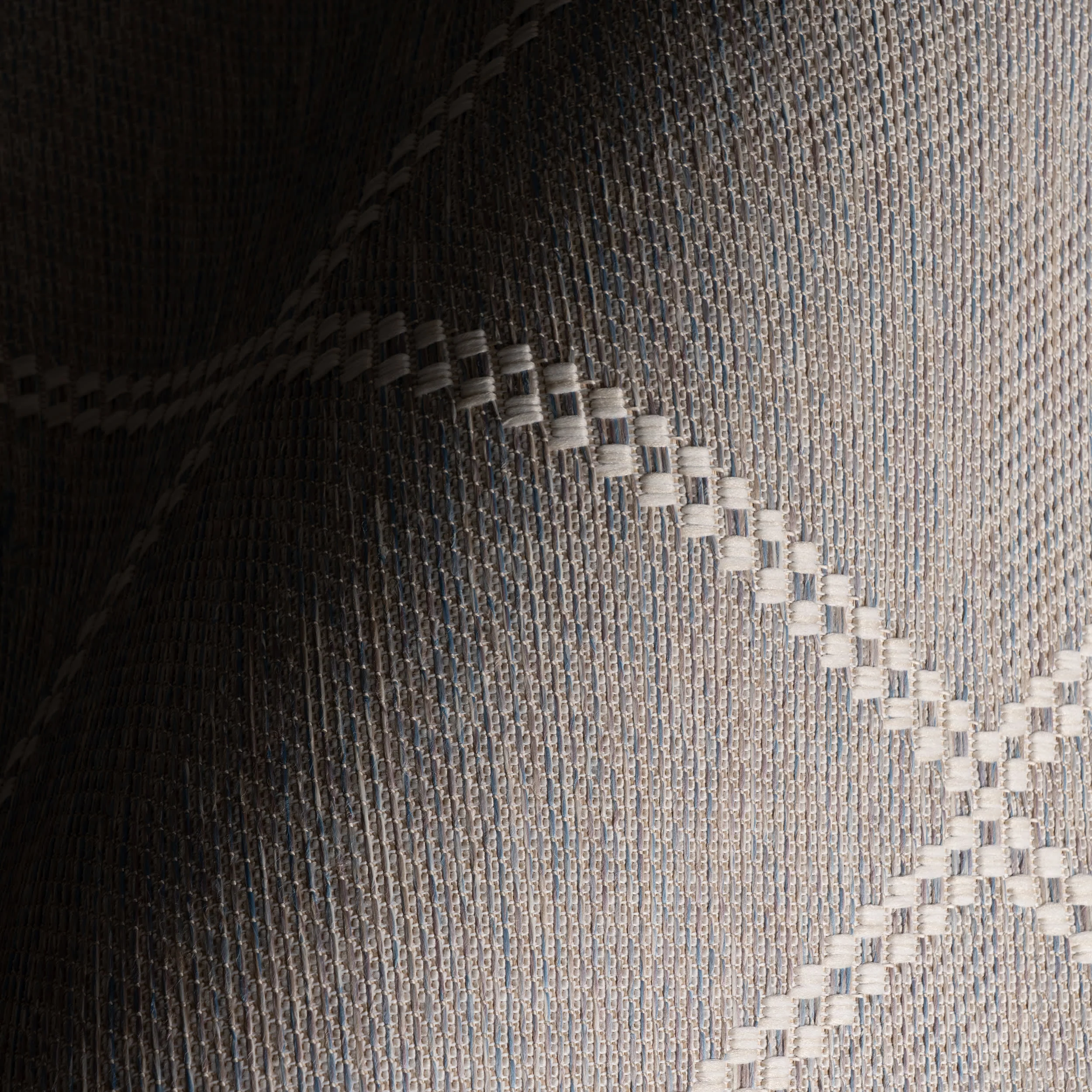 Fresca Modern Diamond Indoor/Outdoor Rug | Grey - Image 3