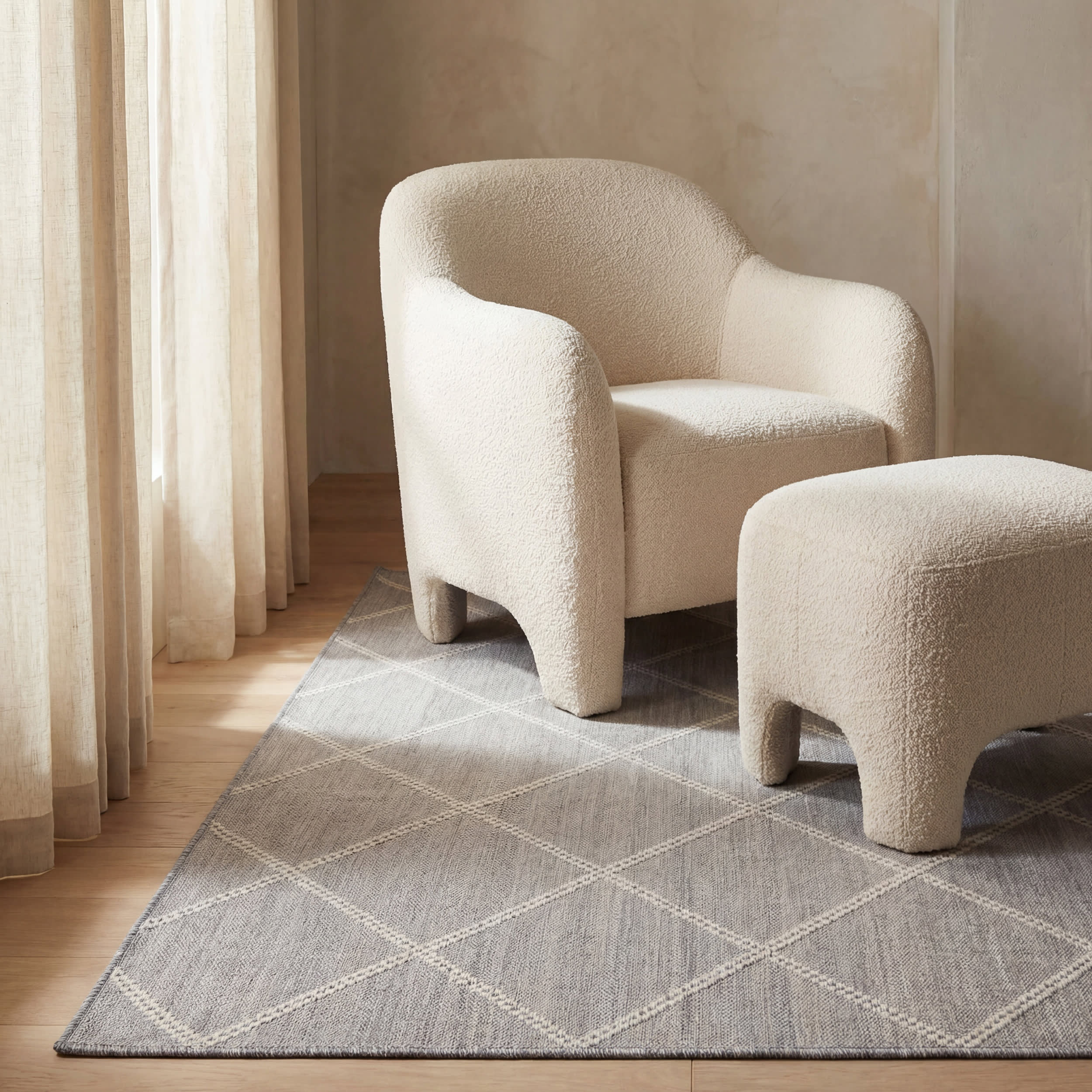 Fresca Modern Diamond Indoor/Outdoor Rug | Grey - Image 5