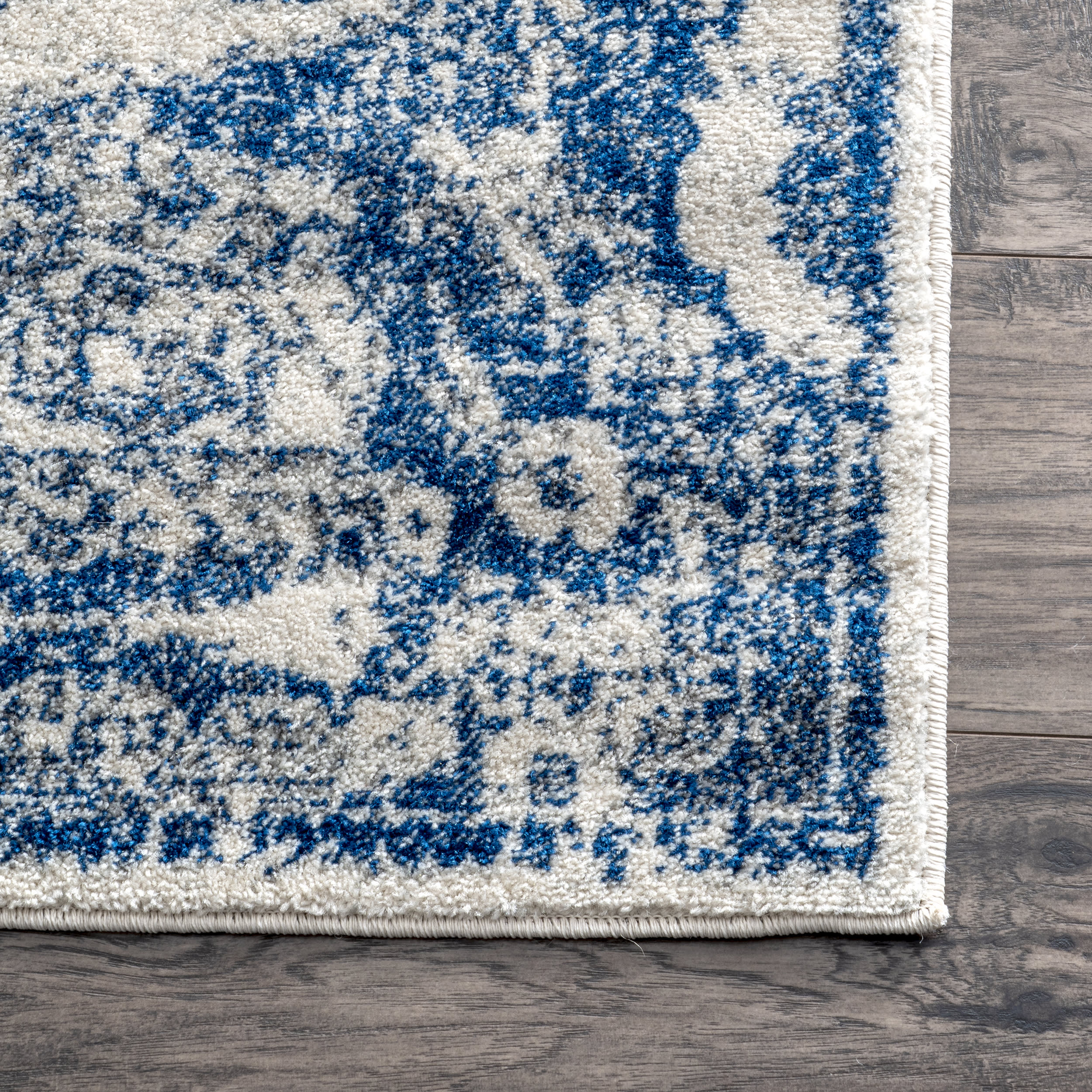 Frilly Corinthian Medallion Rug | Blue - Image 3