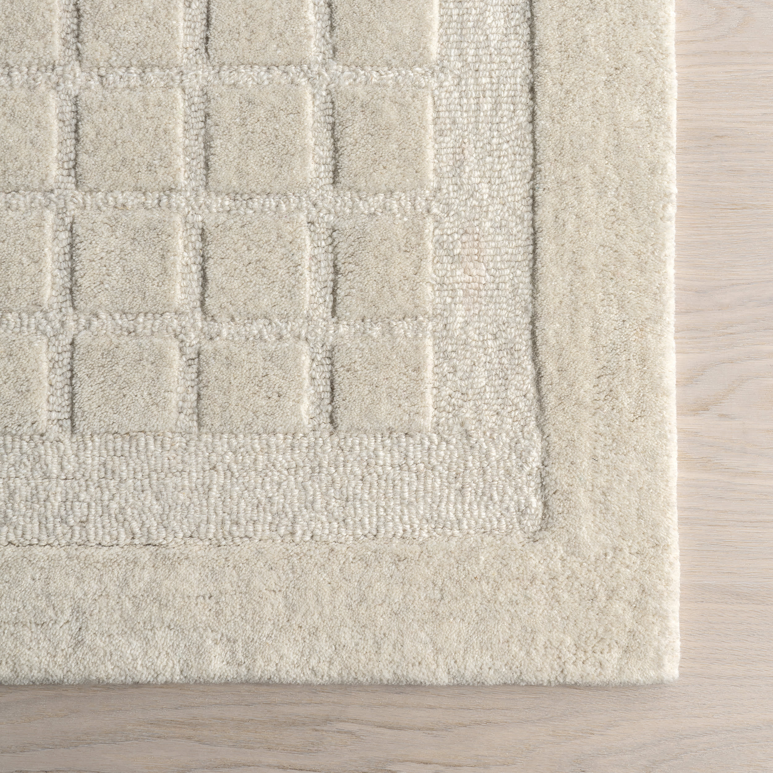 Fritz Checked Wool Rug | Beige - Image 4