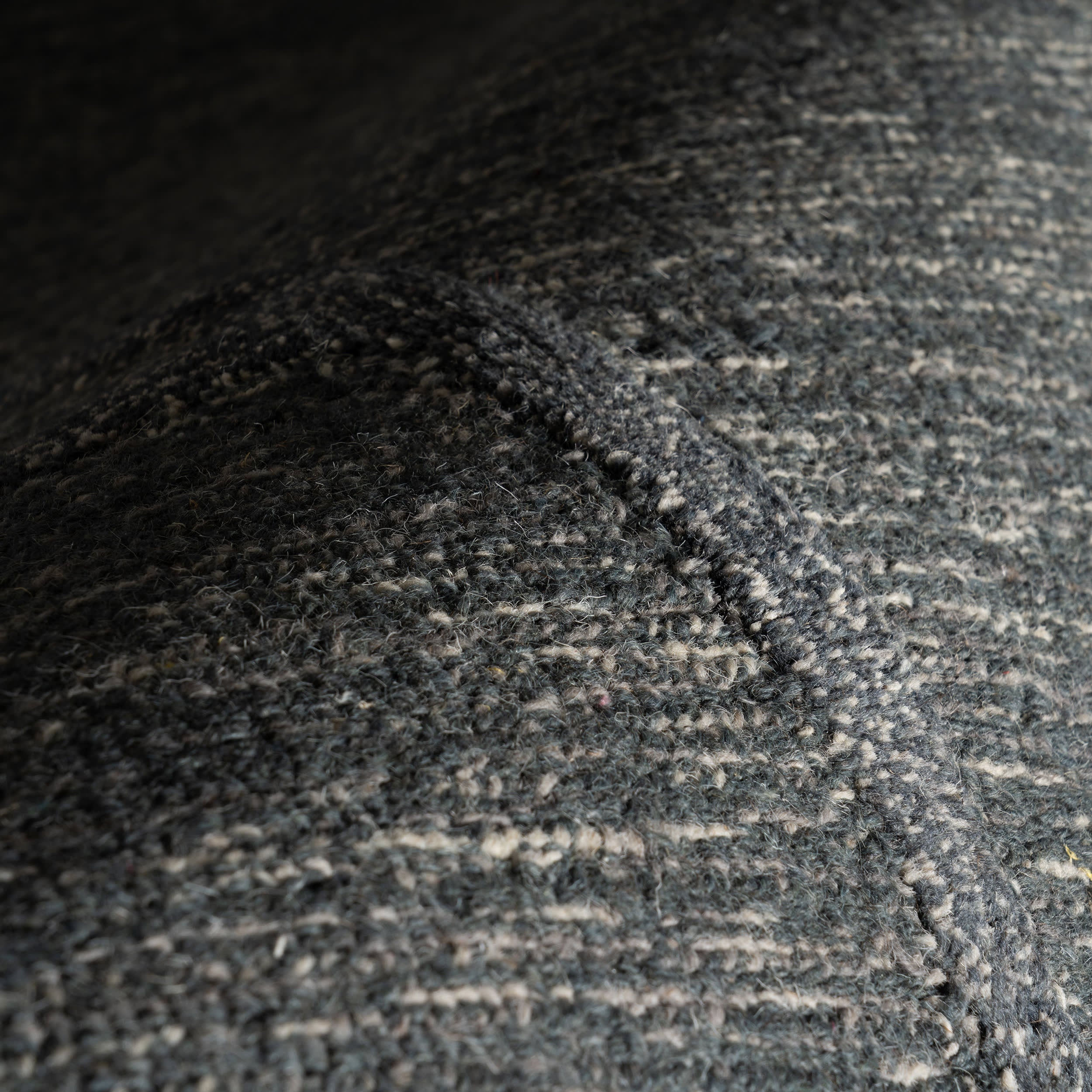 Gea Geometric Bordered Wool Rug | Blue - Image 3