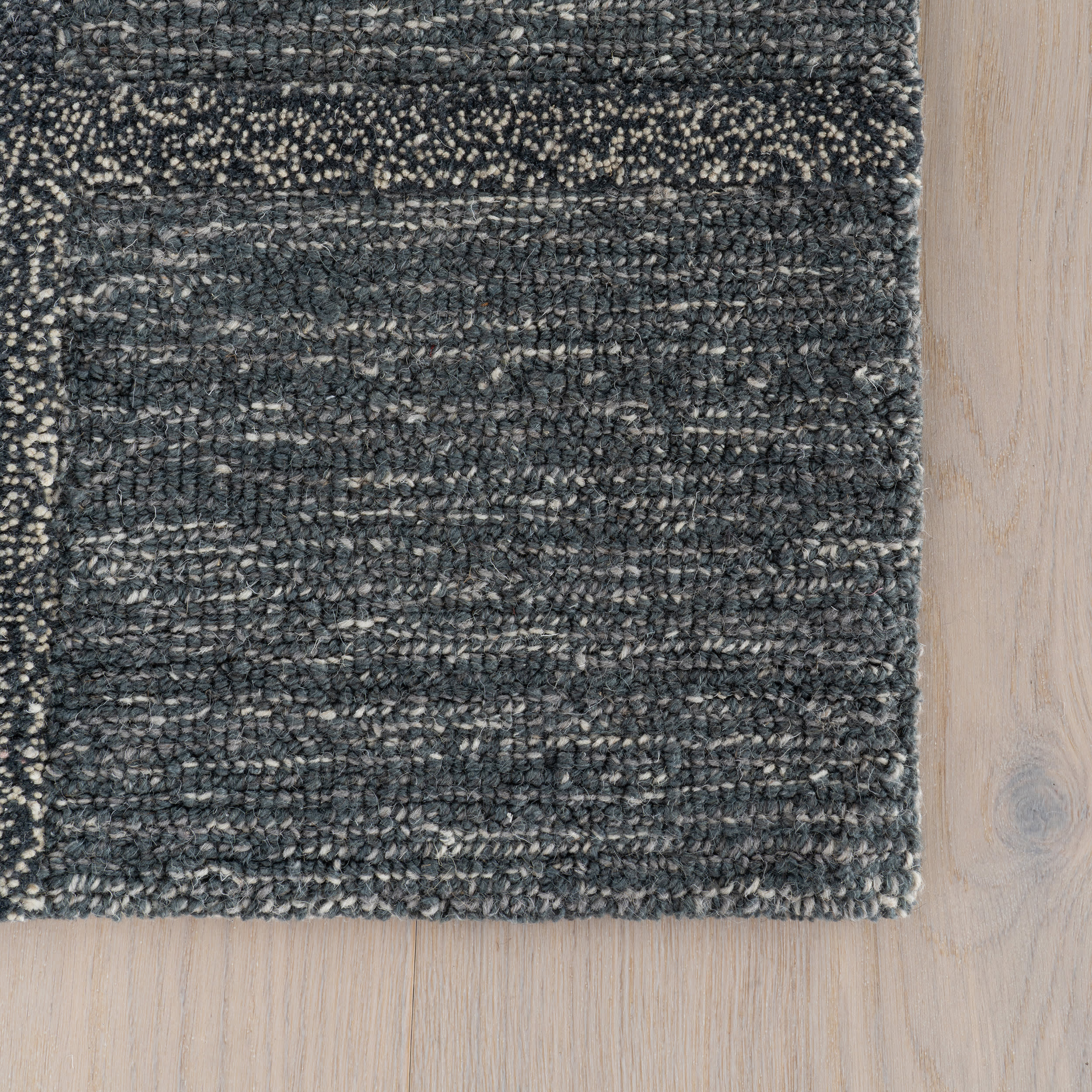 Gea Geometric Bordered Wool Rug | Blue - Image 4