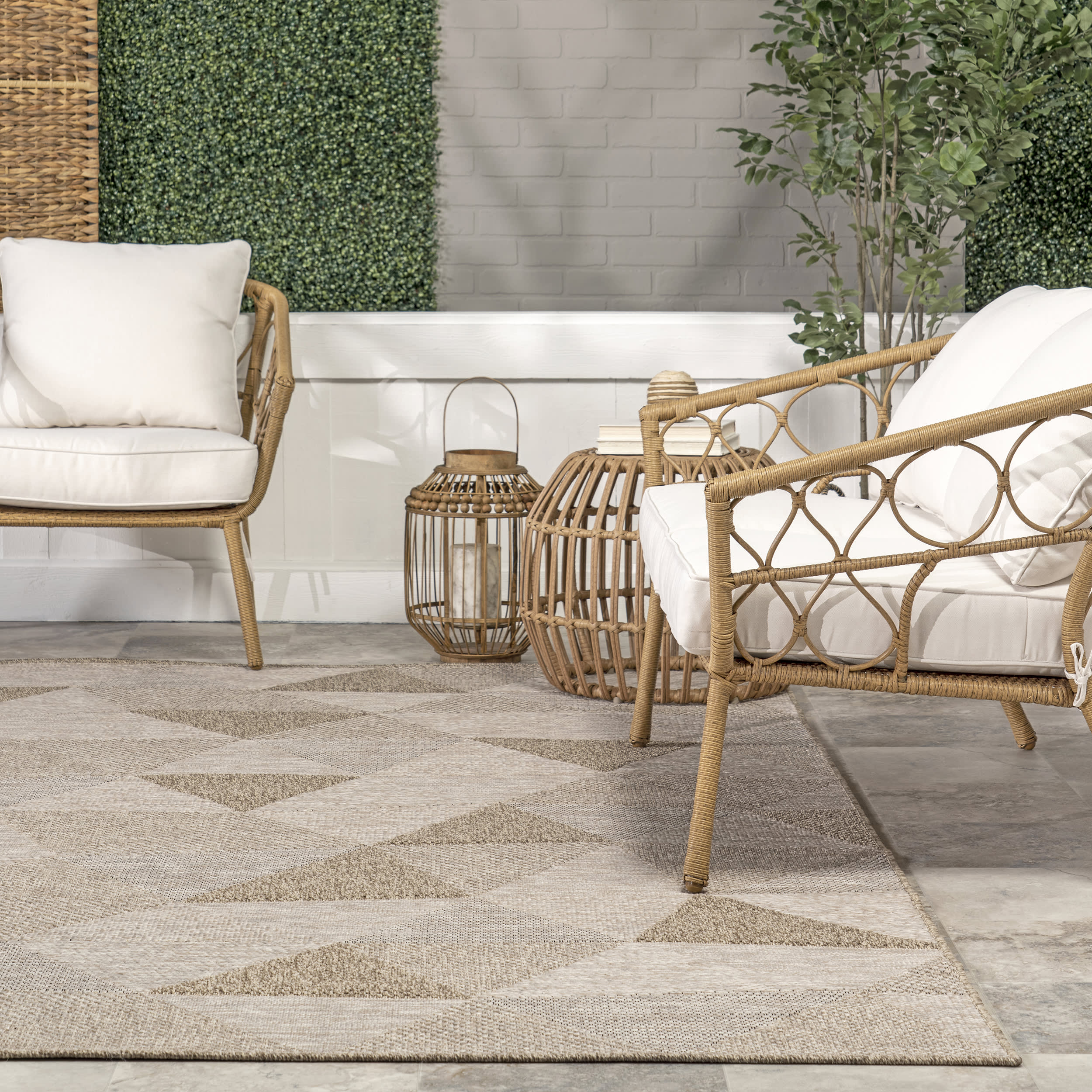 Gertrudis Geometric Tessellated Indoor/Outdoor Rug | Tan - Image 4