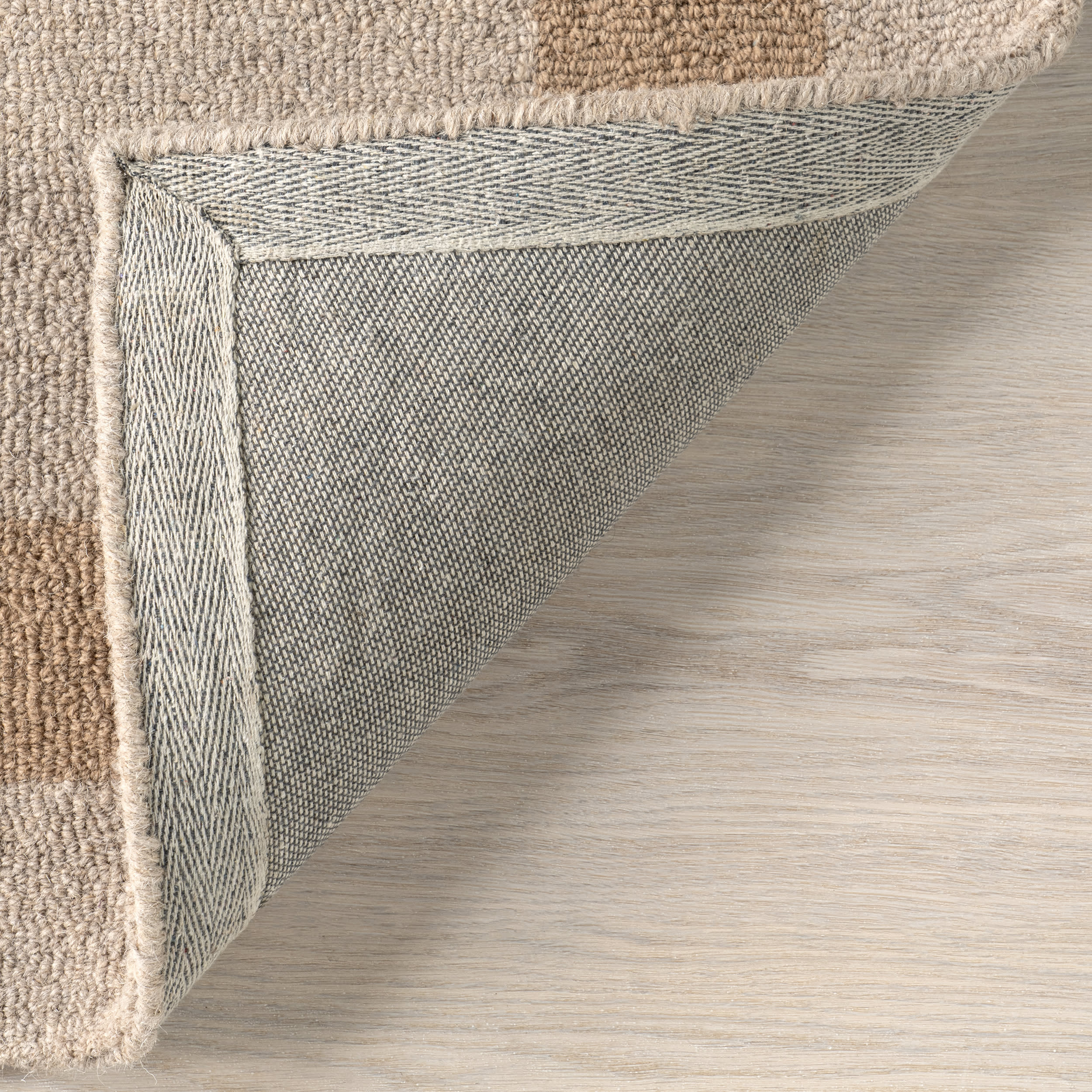 Gino Two-Tone Bordered Wool Rug | Beige - Image 5
