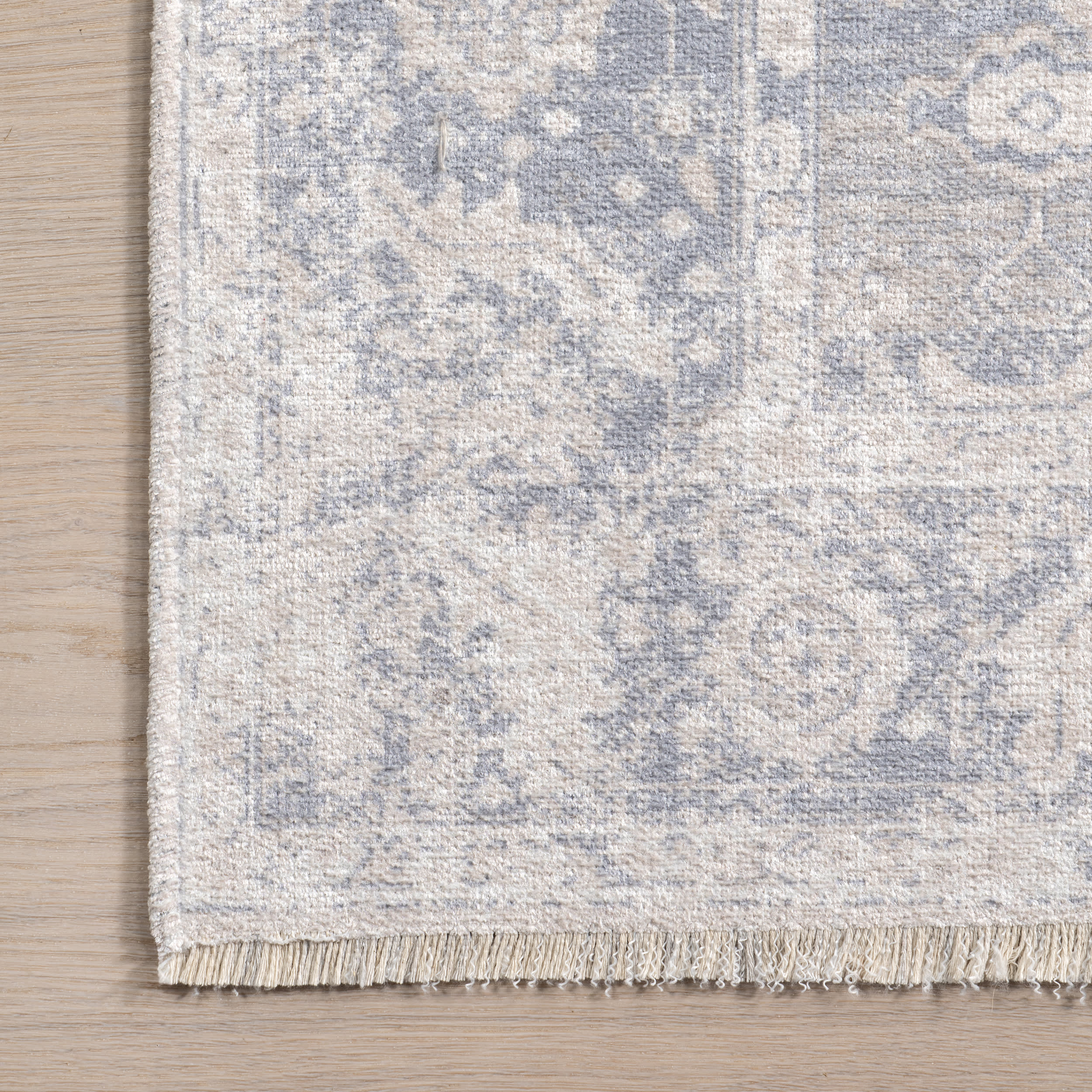 Gladys Fringed Vintage Medallion Washable Rug | Light Grey - Image 4