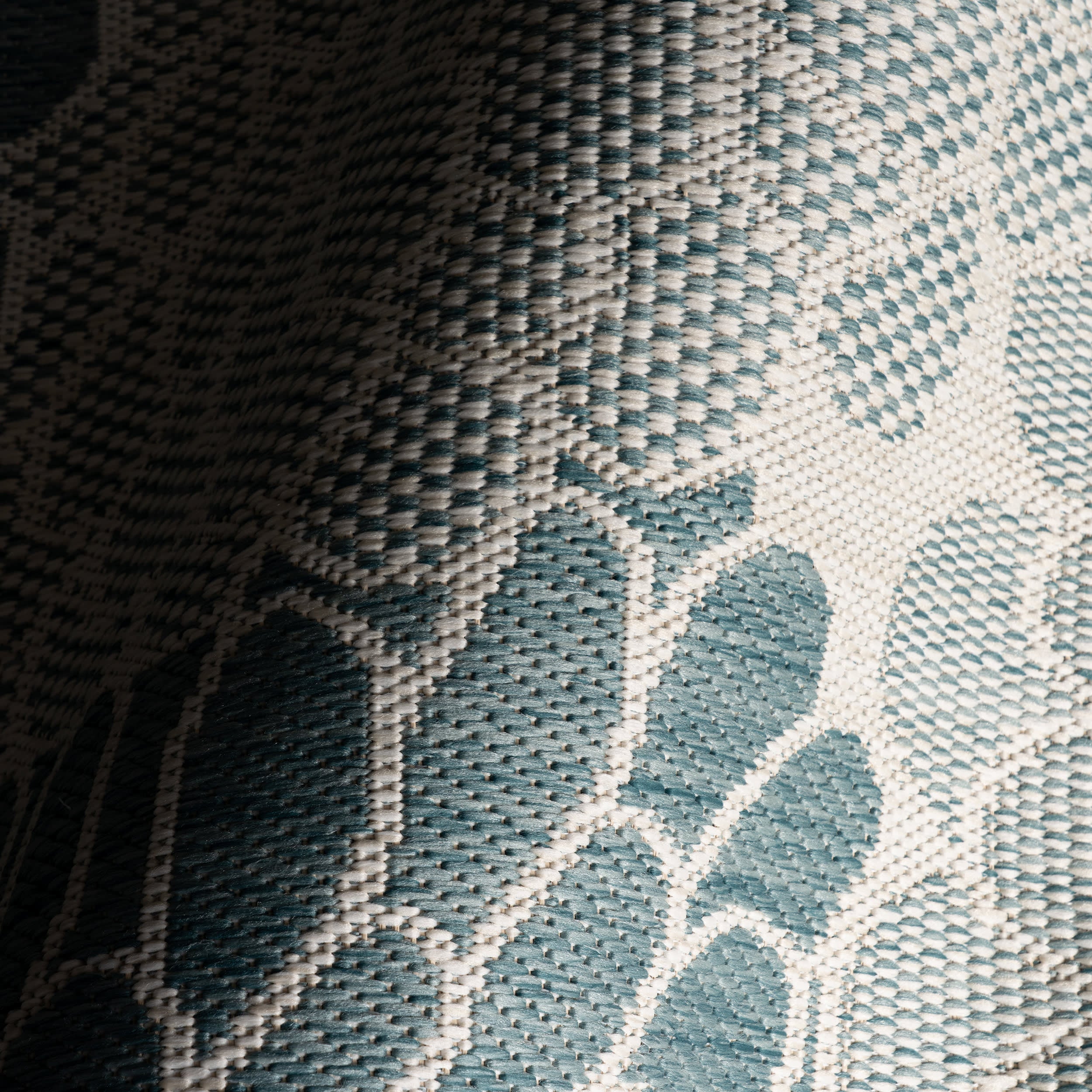 Golda Coastal Floral Indoor/Outdoor Rug | Blue - Image 3