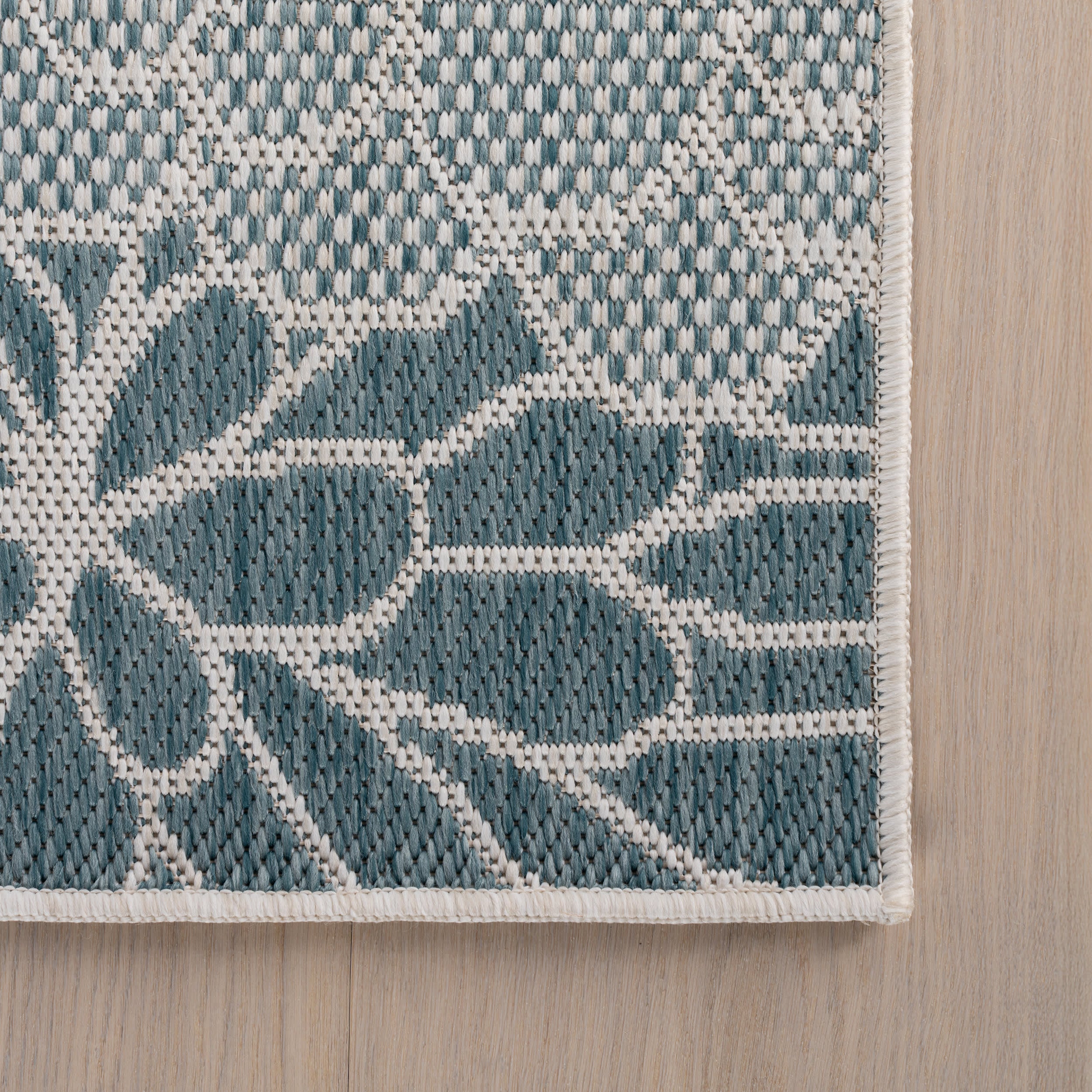 Golda Coastal Floral Indoor/Outdoor Rug | Blue - Image 4