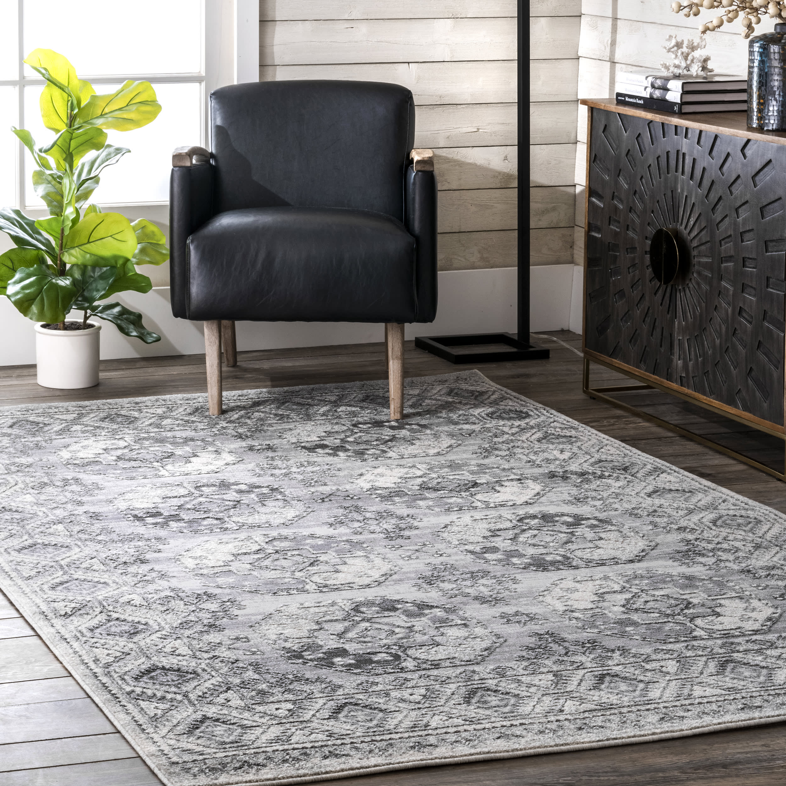 Gothic Vintage Rug | Grey - Image 2