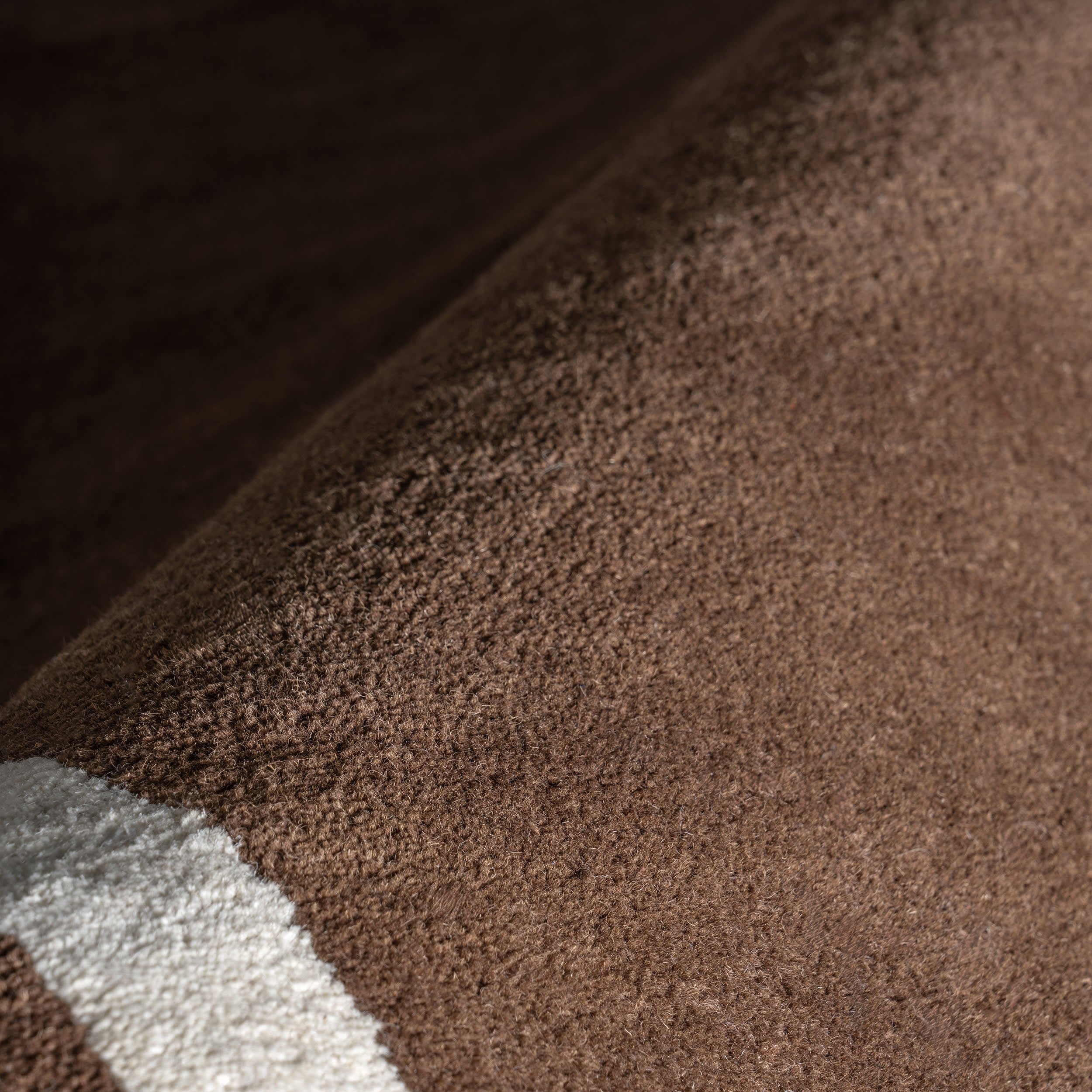 Grace Bordered Wool Rug | Brown - Image 3