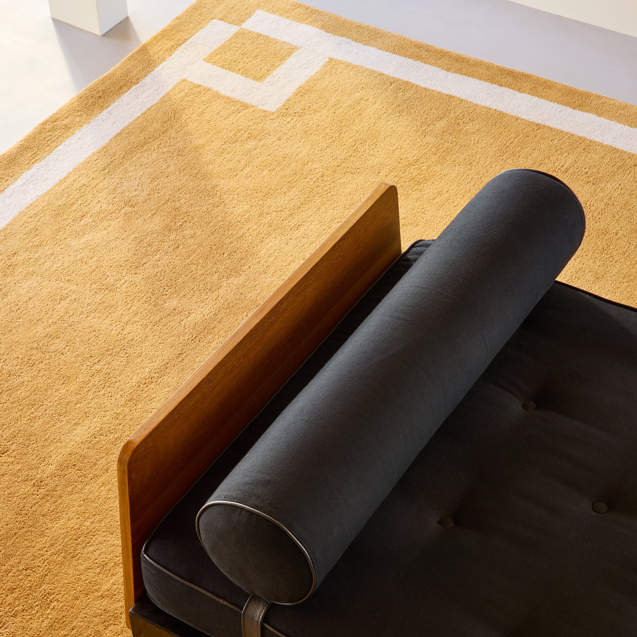 Grace Bordered Wool Rug | Golden Yellow - Image 5