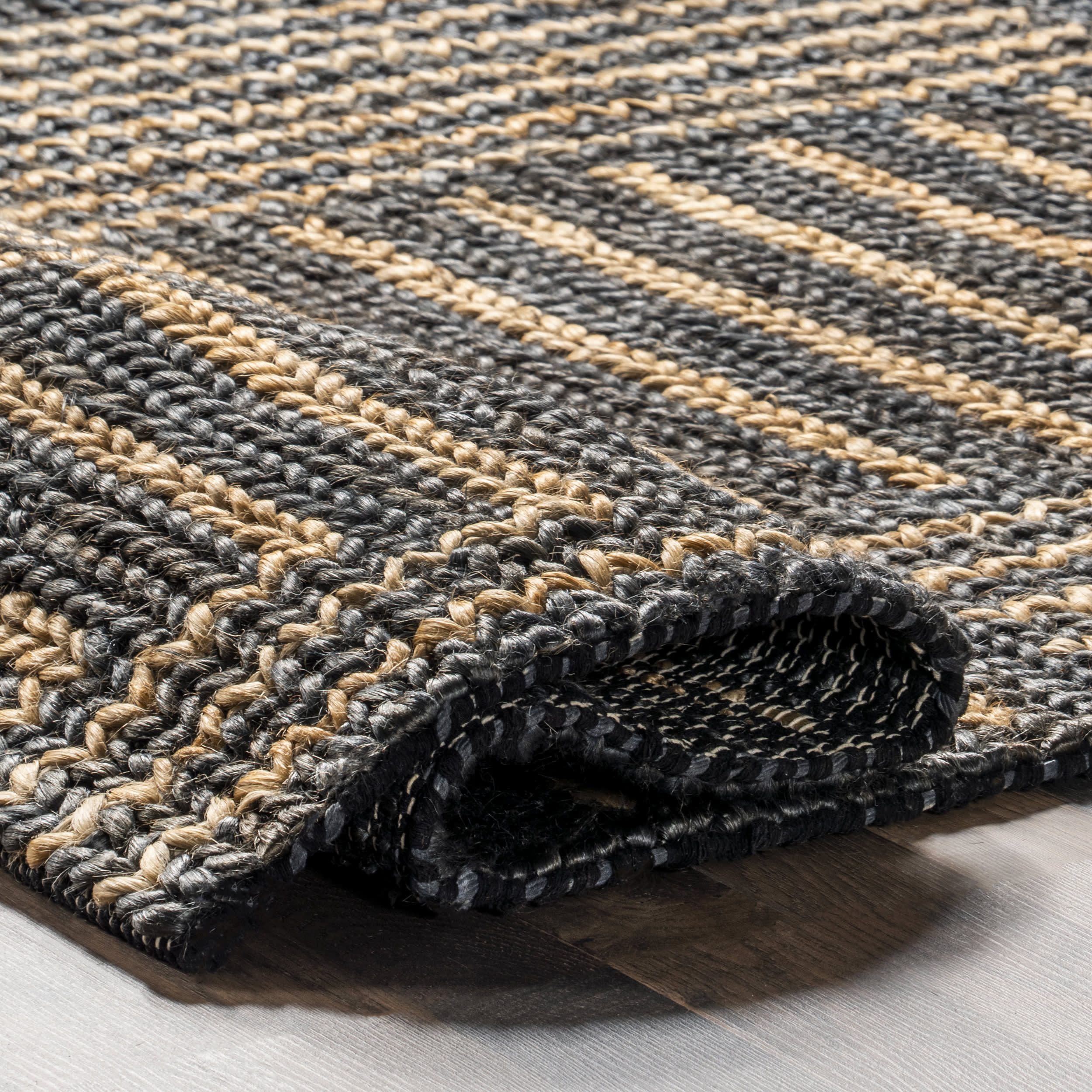 Grassland Handwoven Jute Rug | Black - Image 7
