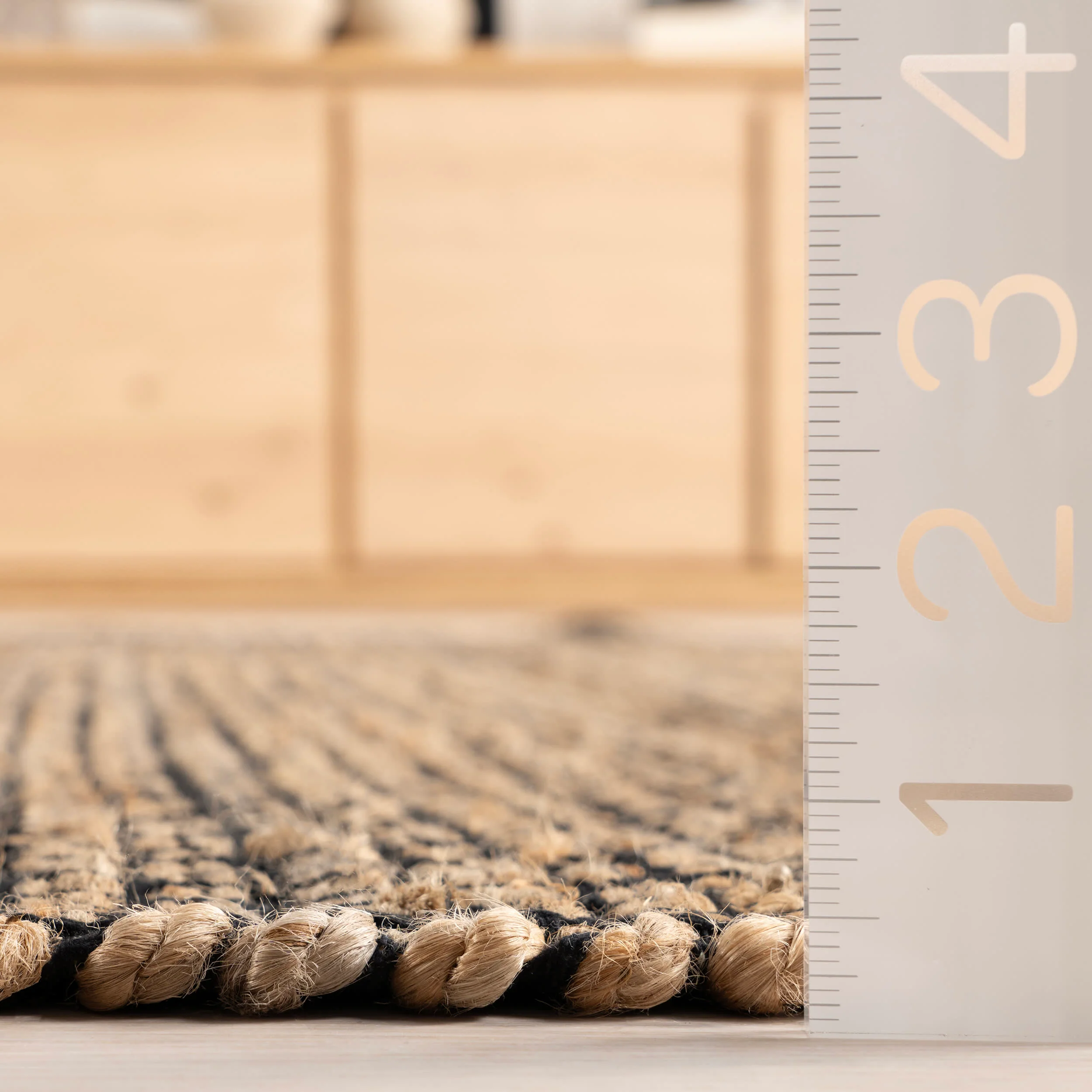 Gravel Handwoven Jute Rug | Black - Image 5