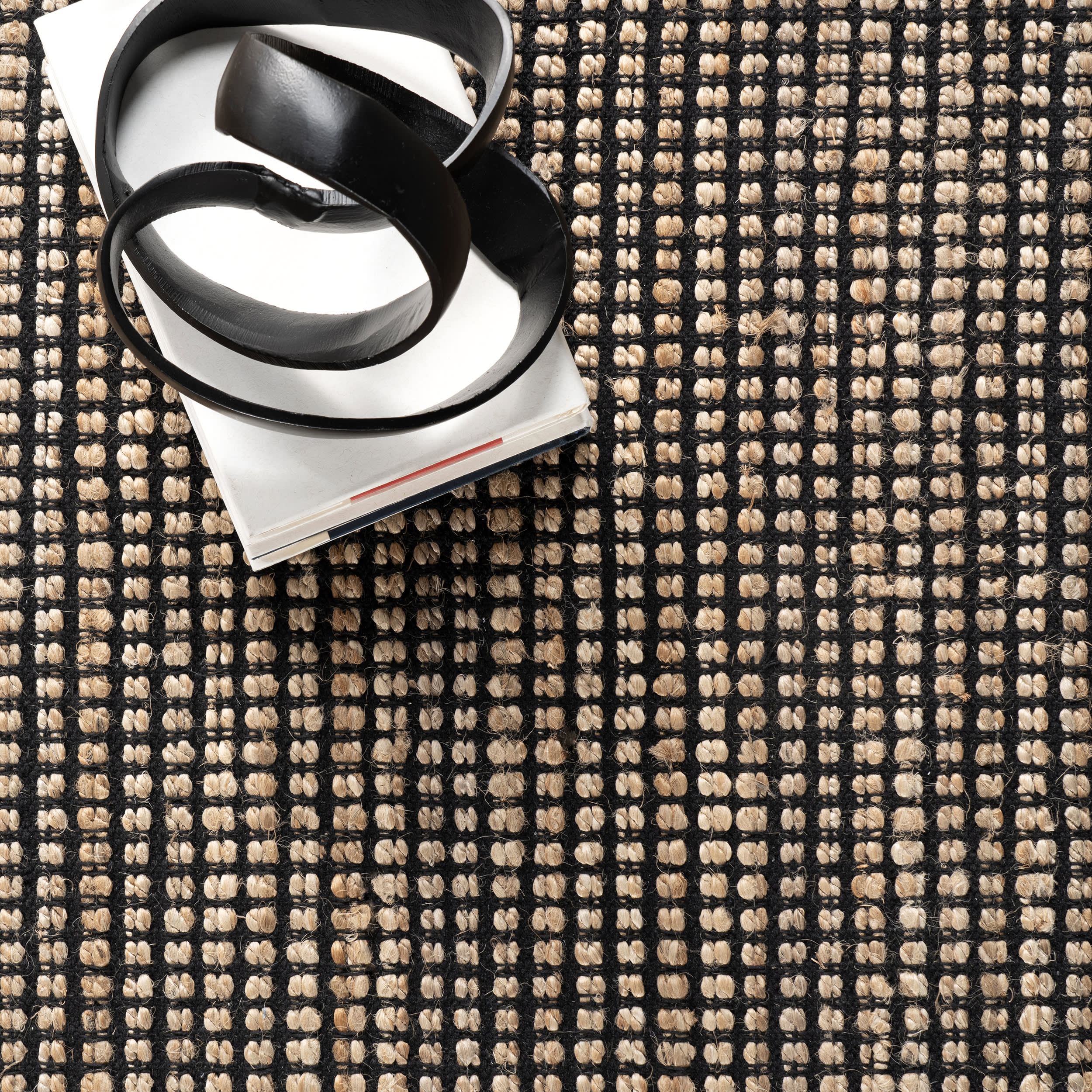Gravel Handwoven Jute Rug | Black - Image 7