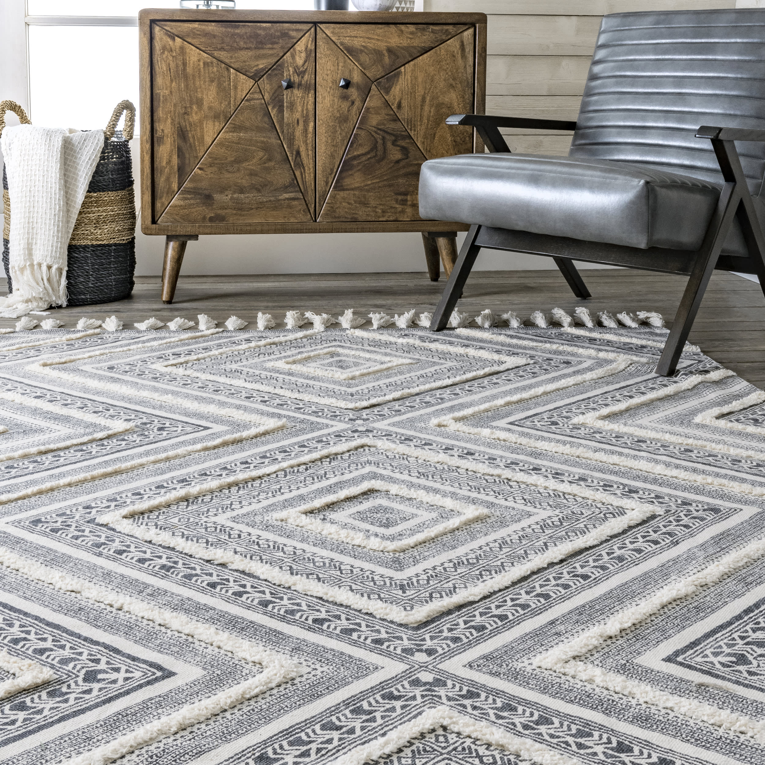Greek Eye Trellis Rug | Grey - Image 4