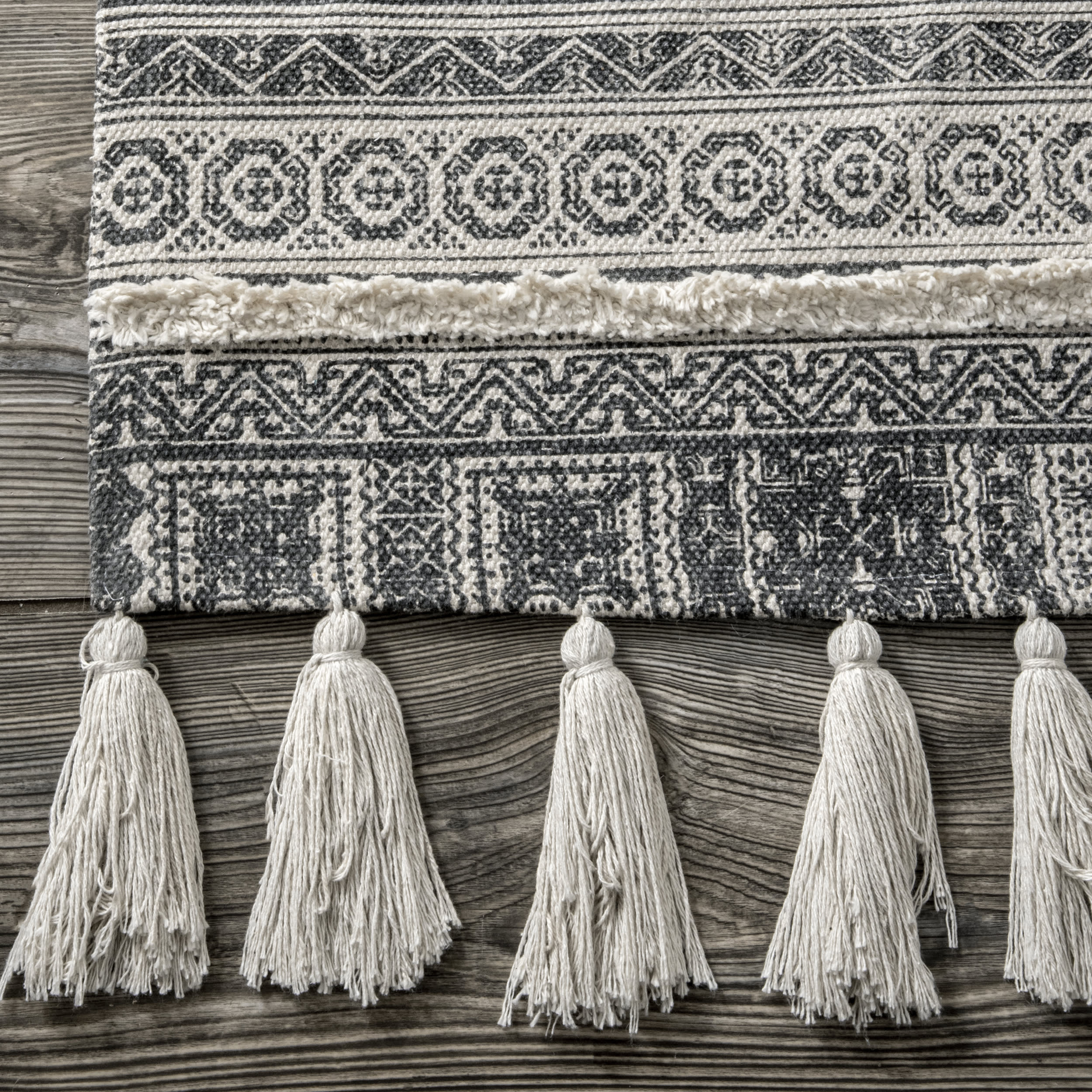 Greek Frieze Stripes Rug | Grey - Image 3