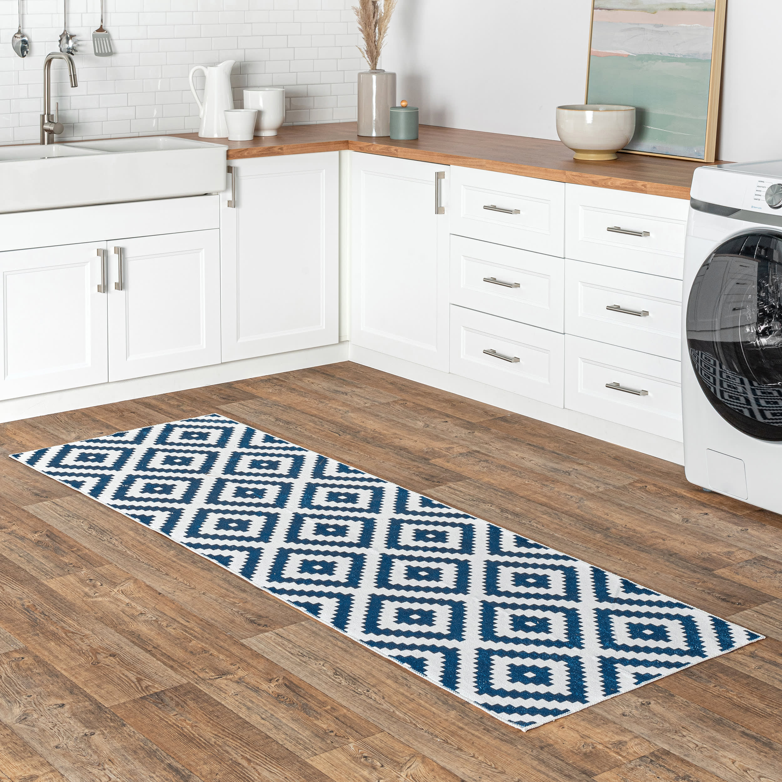 Greta Scandinavia Diamond Washable Rug | Blue - Image 2