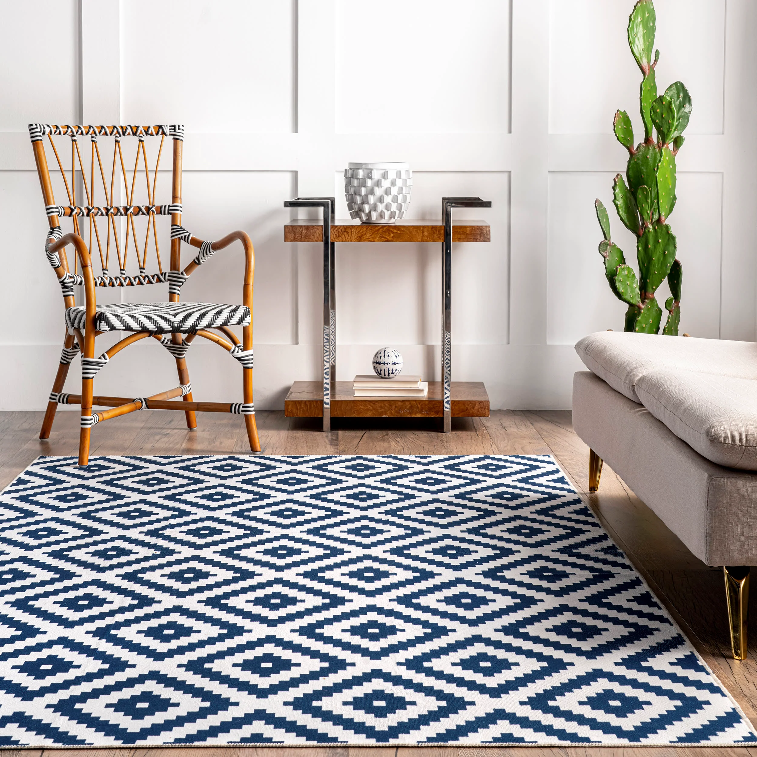Greta Scandinavia Diamond Washable Rug | Blue - Image 4