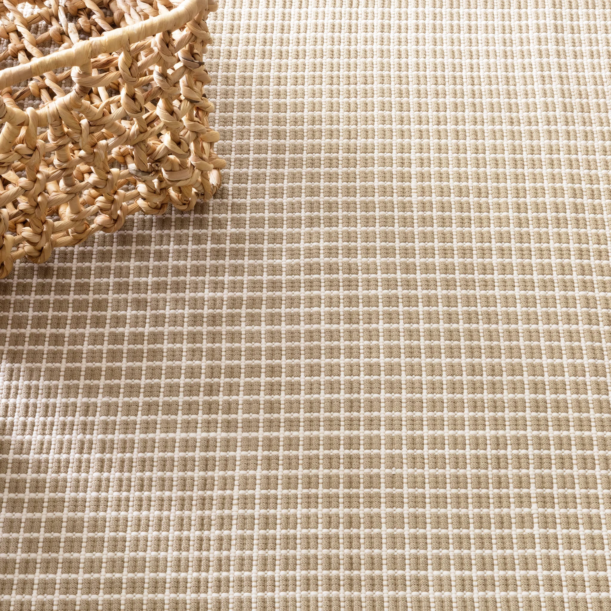 Gridiron Handwoven Indoor/Outdoor Rug | Wheat - Image 2