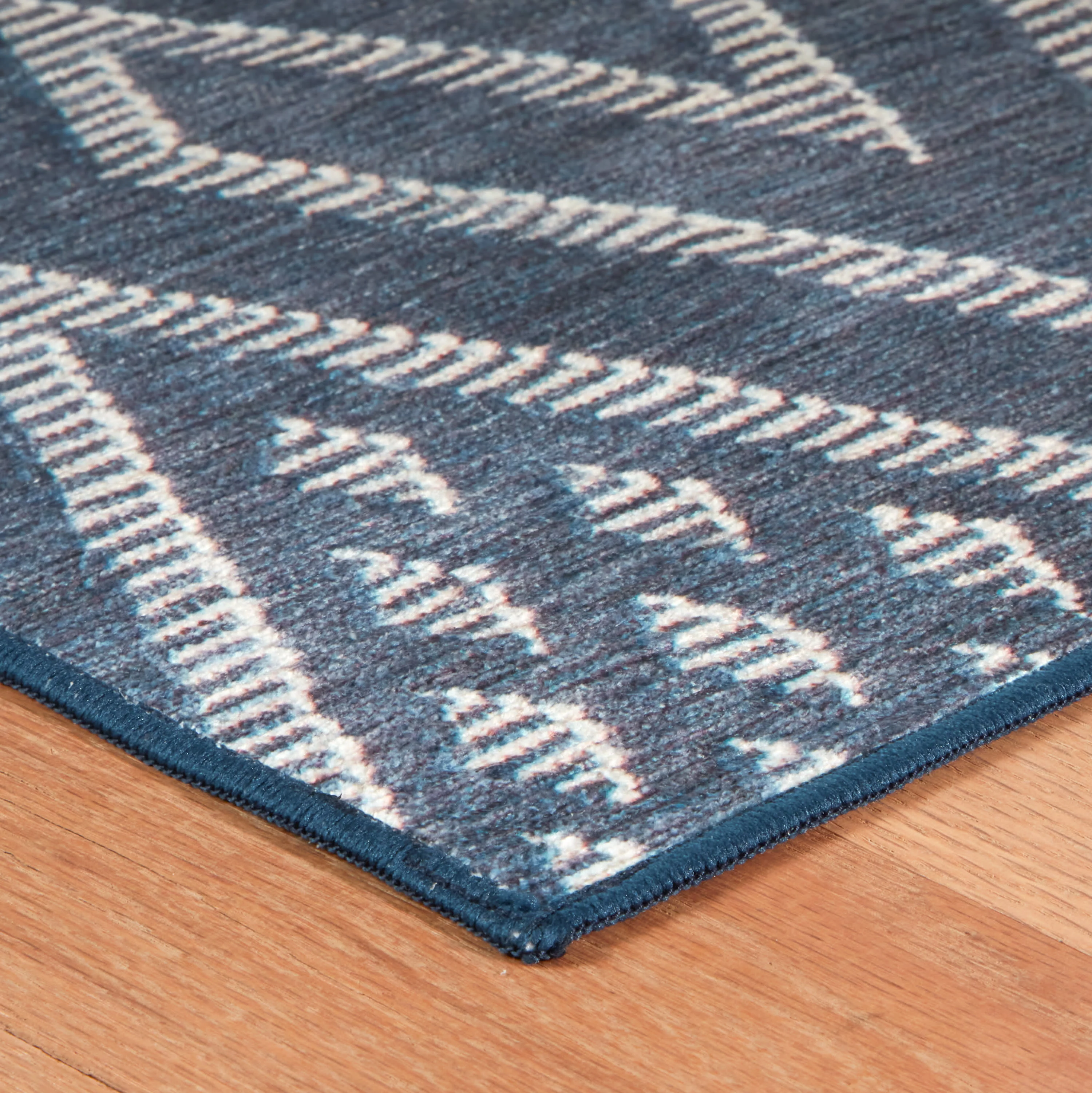 Guthrie Machine Washable Rug | Navy - Image 4
