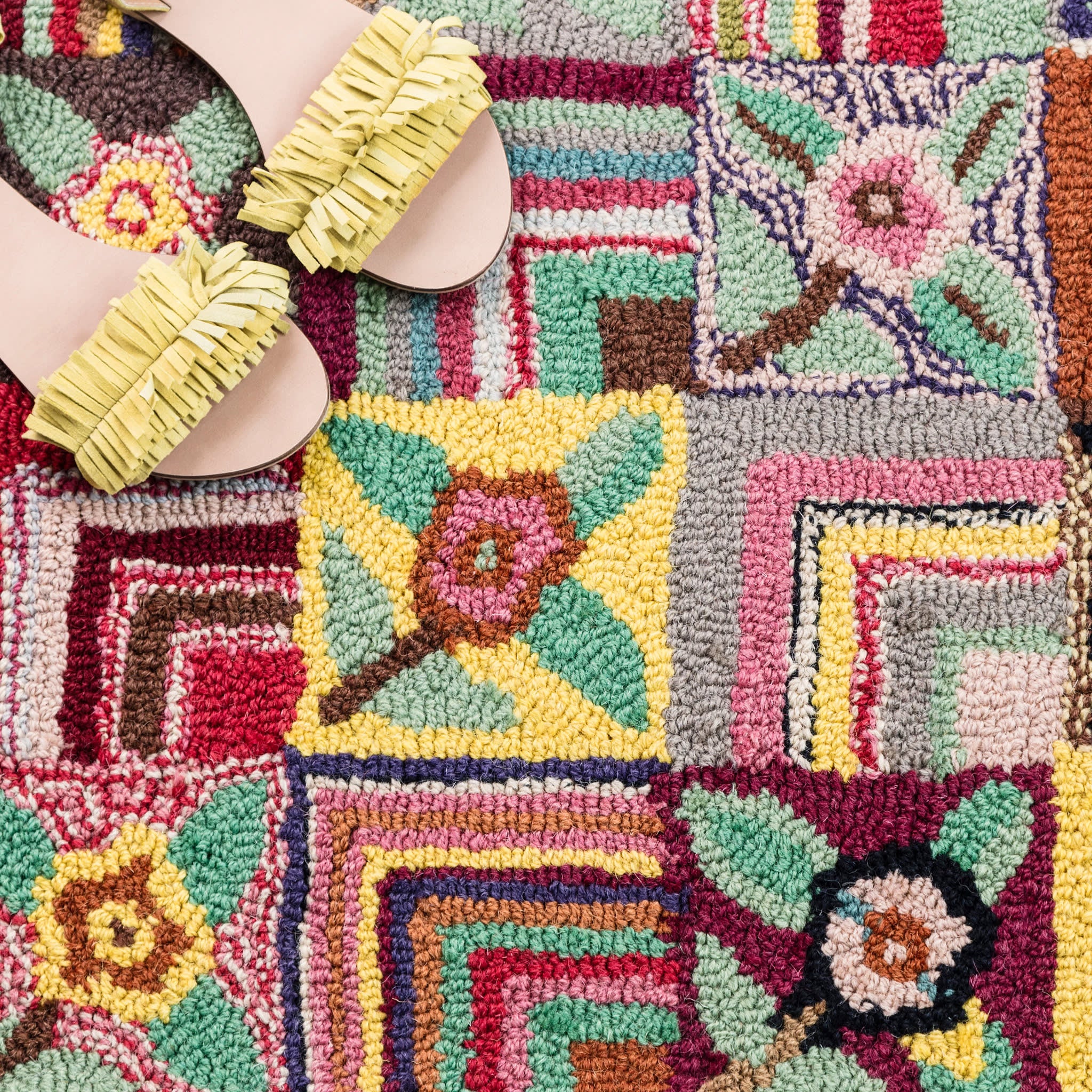 Gypsy Rose Hand Hooked Wool Rug | Multi - Image 4
