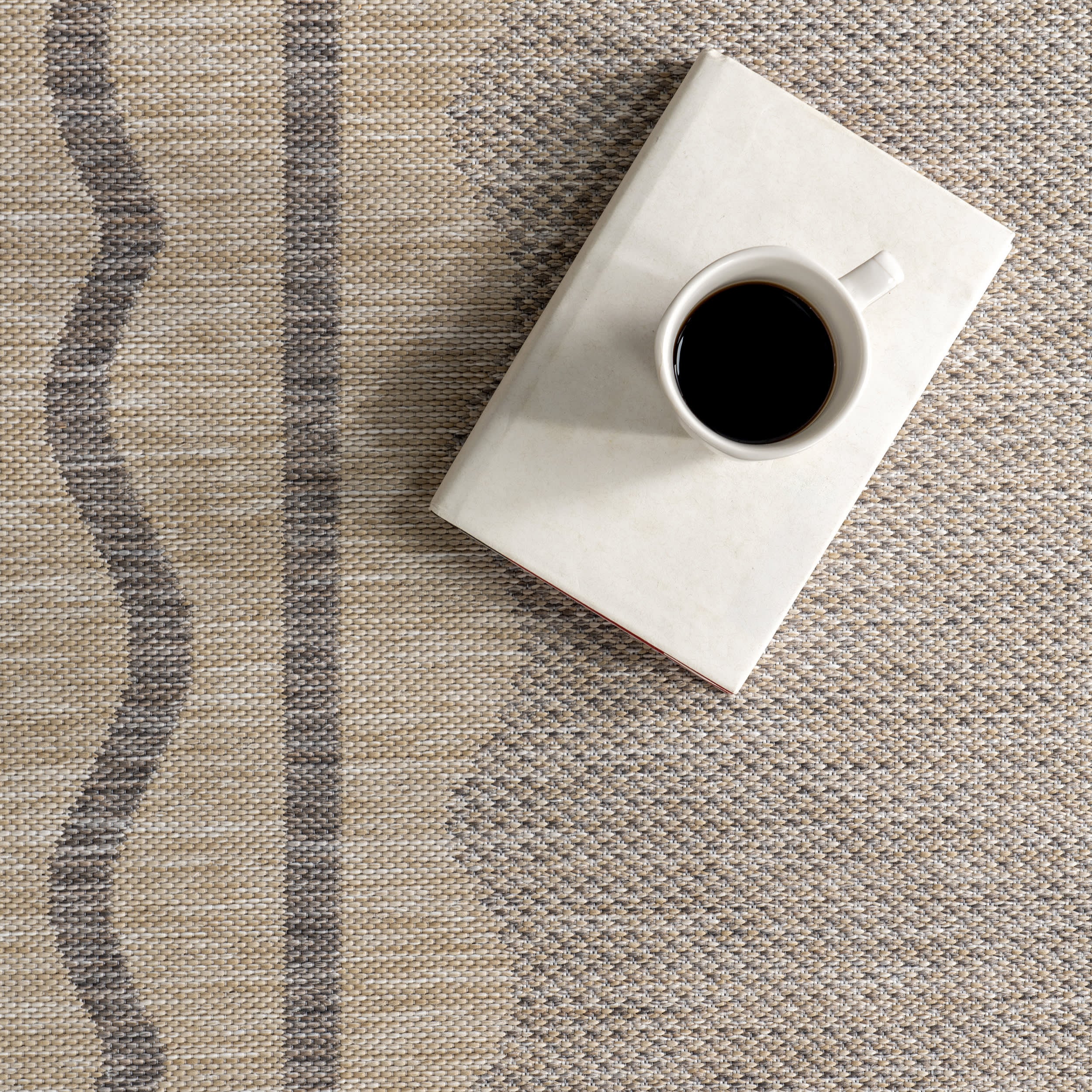 Haisley Wavey Bordered Indoor/Outdoor Rug | Light Grey - Image 8