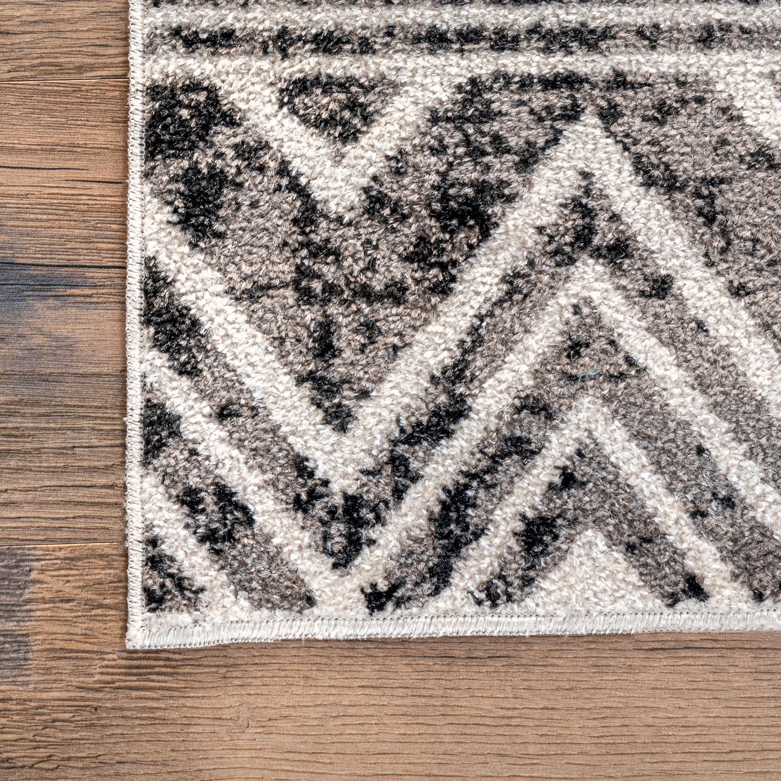 Halsey Banded Washable Rug | Grey - Image 3