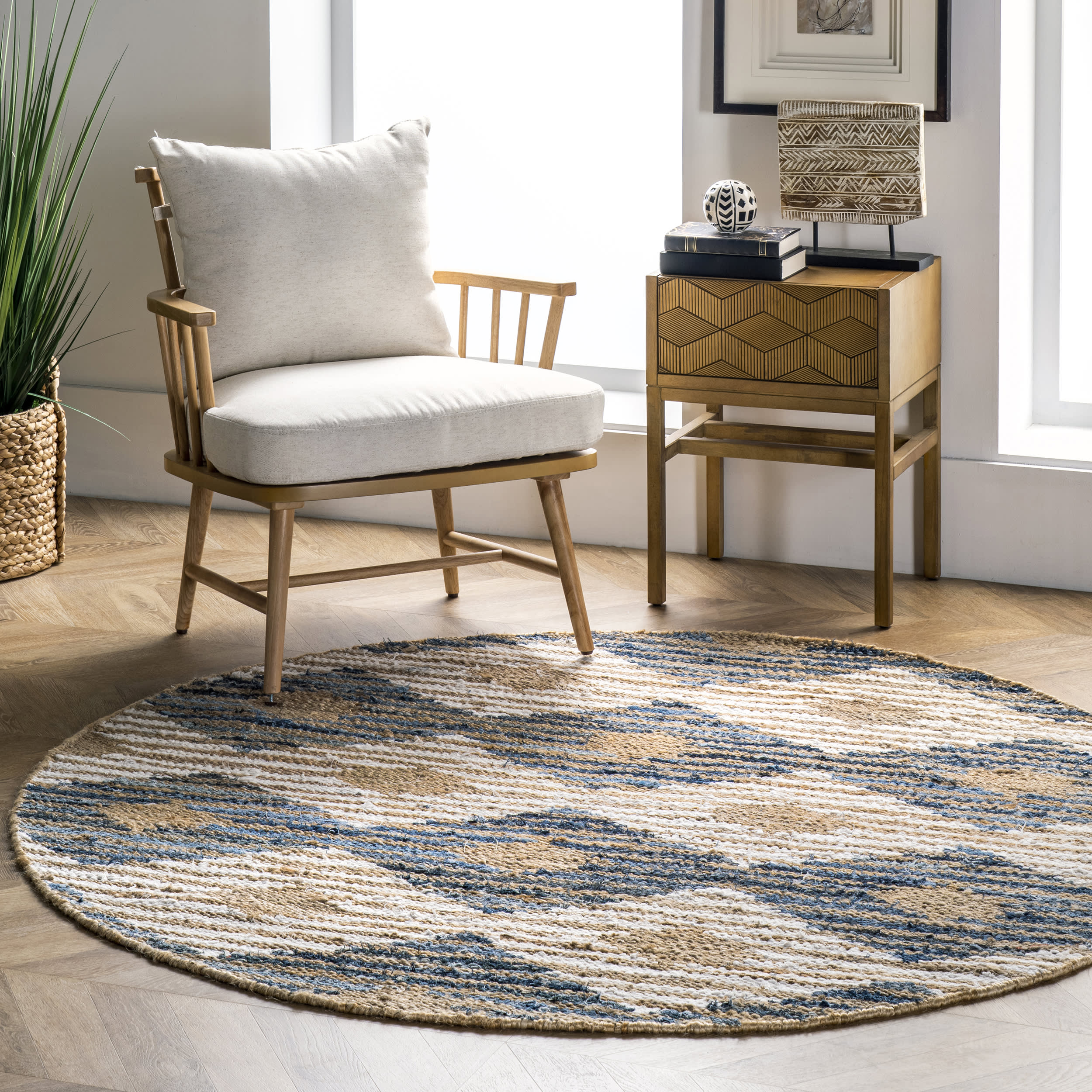 Hand Braided Denim And Jute Striped Diamonds Rug | Off White - Image 2