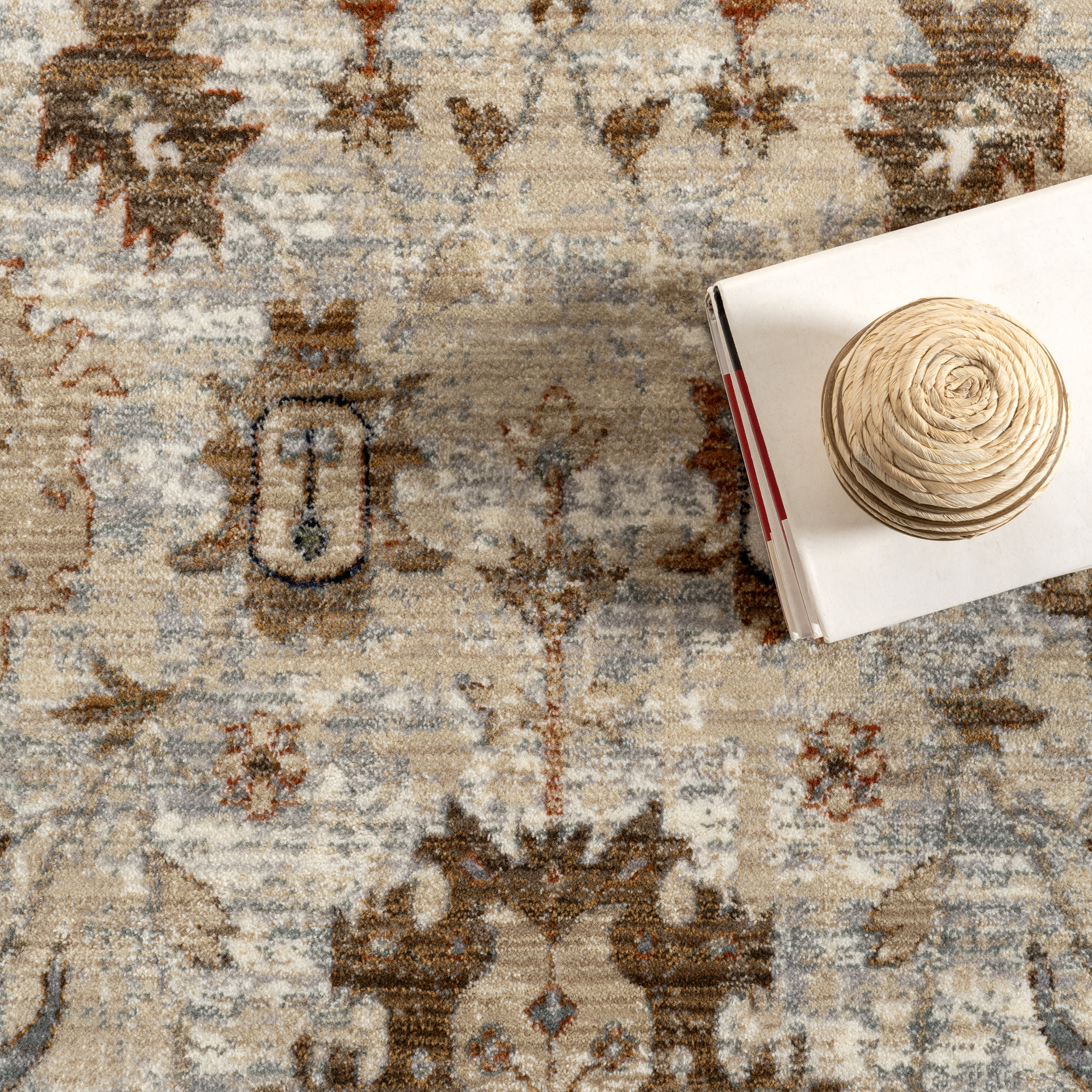 Harlee Vintage Floral Rug | Ivory - Image 7