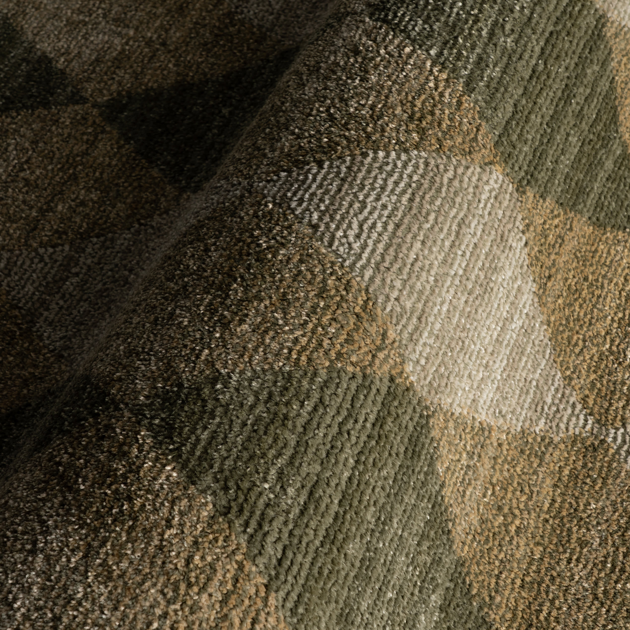 Harlex Mid Century Diamond Rug | Green - Image 3