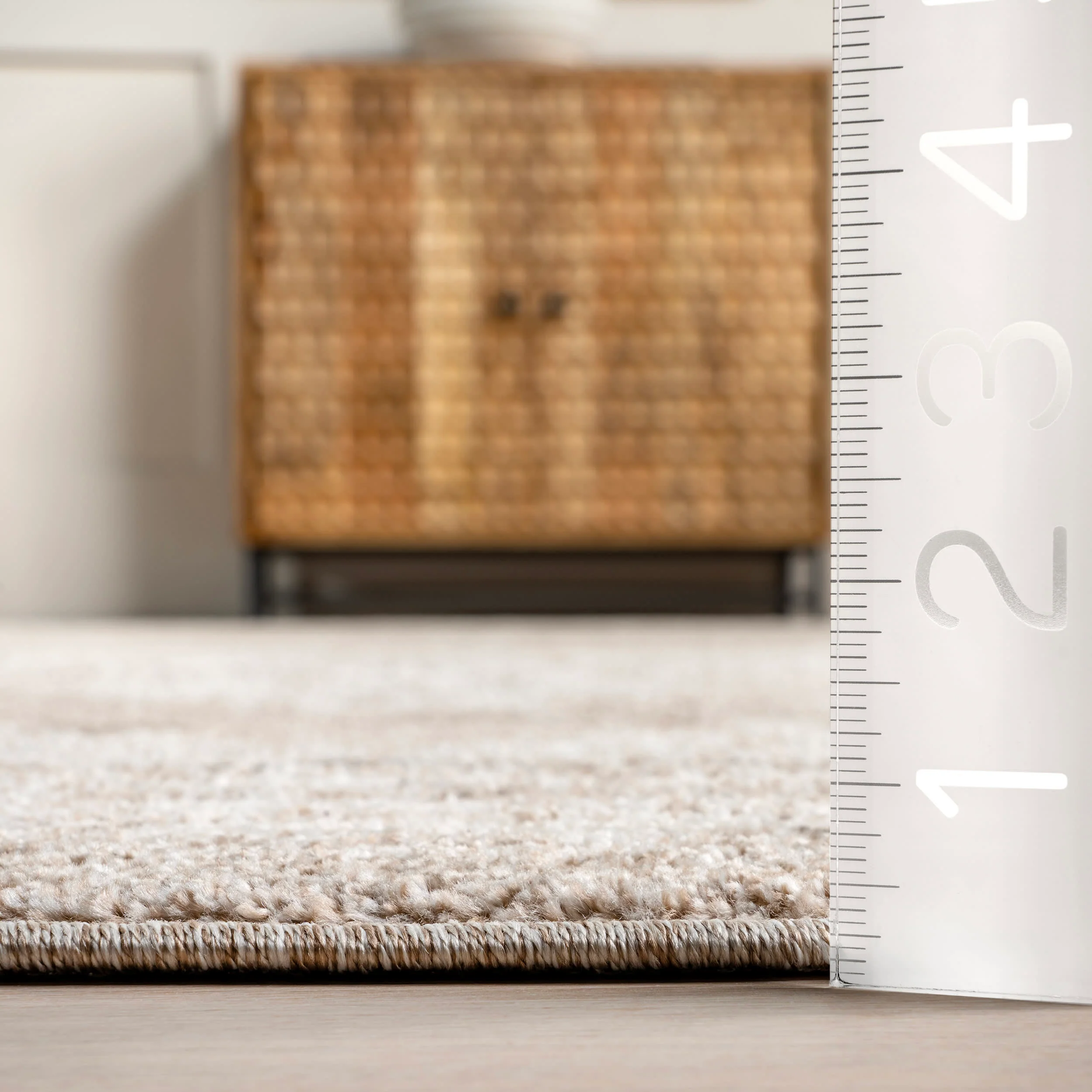 Harley Vintage Medallion Rug | Beige - Image 5