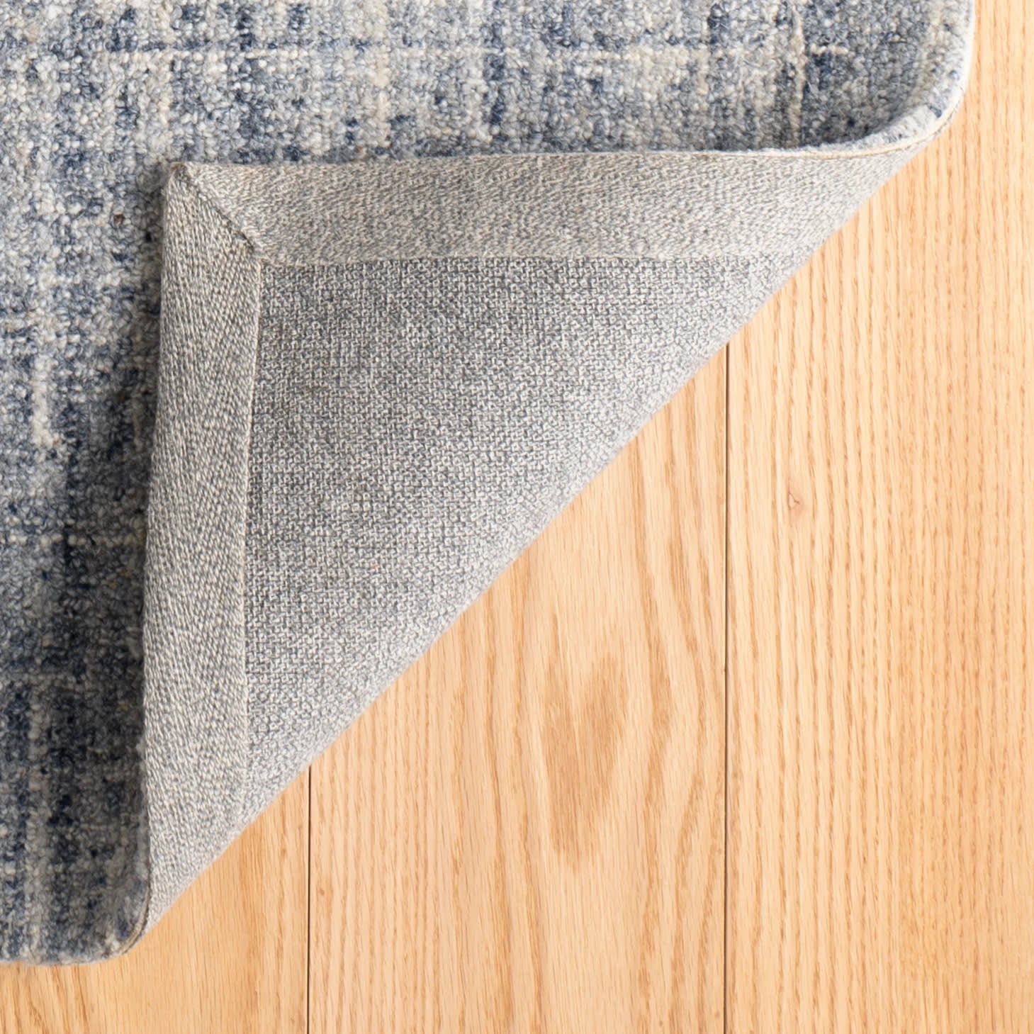 Harris Hand Micro Hooked Wool Rug | Blue/Ivory - Image 7